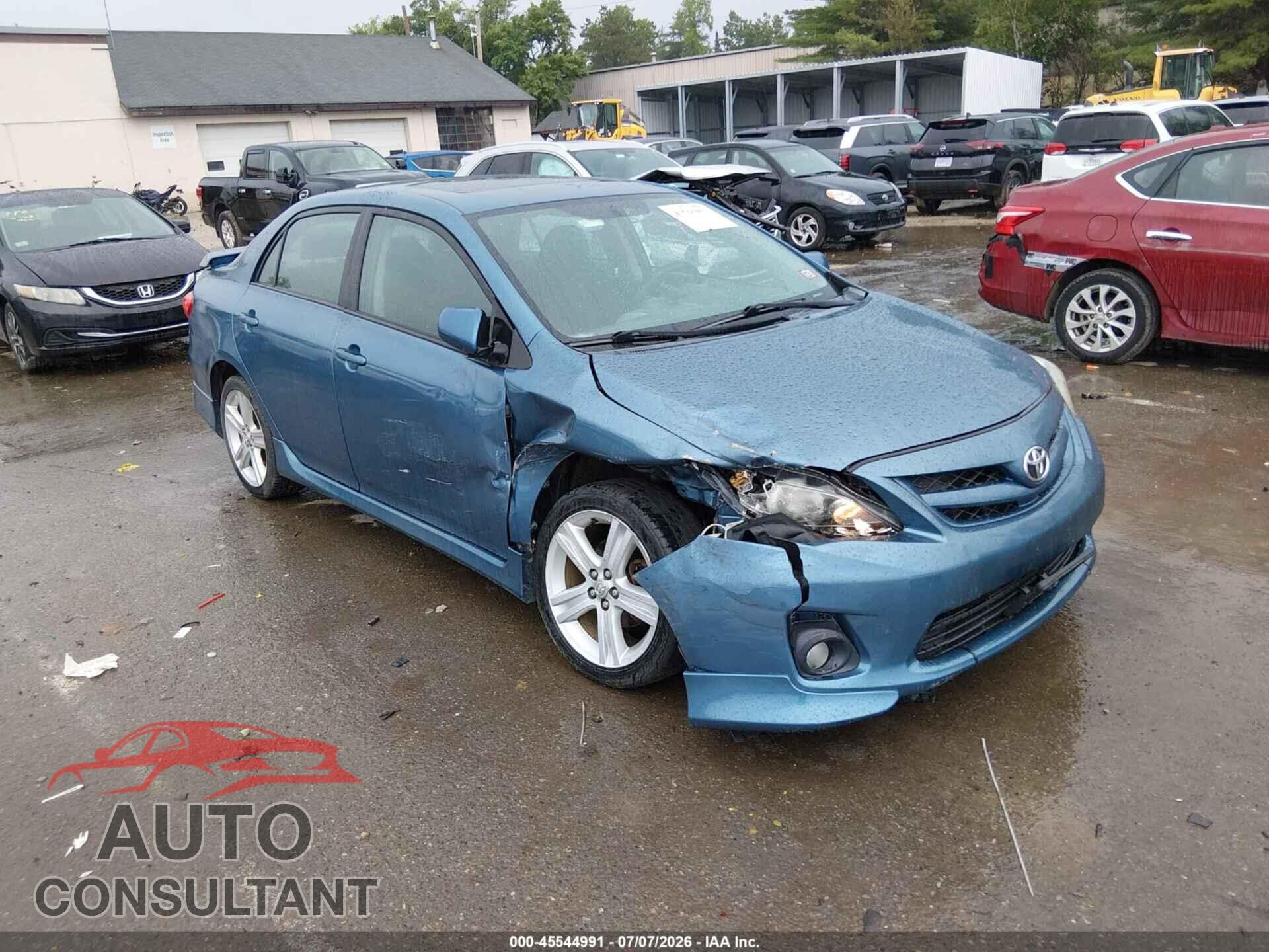 TOYOTA COROLLA 2013 - 5YFBU4EE5DP110174