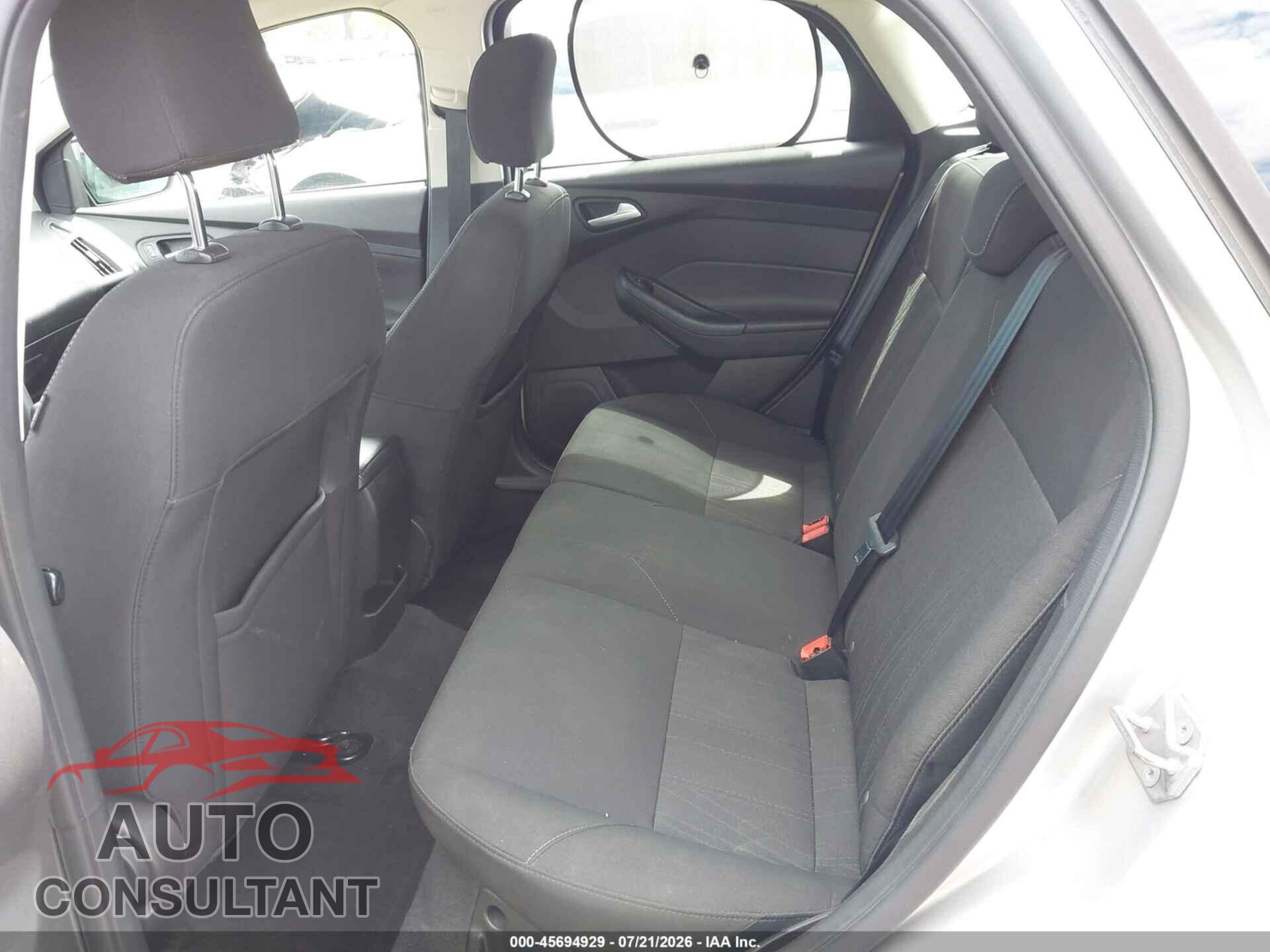 FORD FOCUS 2016 - 1FADP3K28GL407012