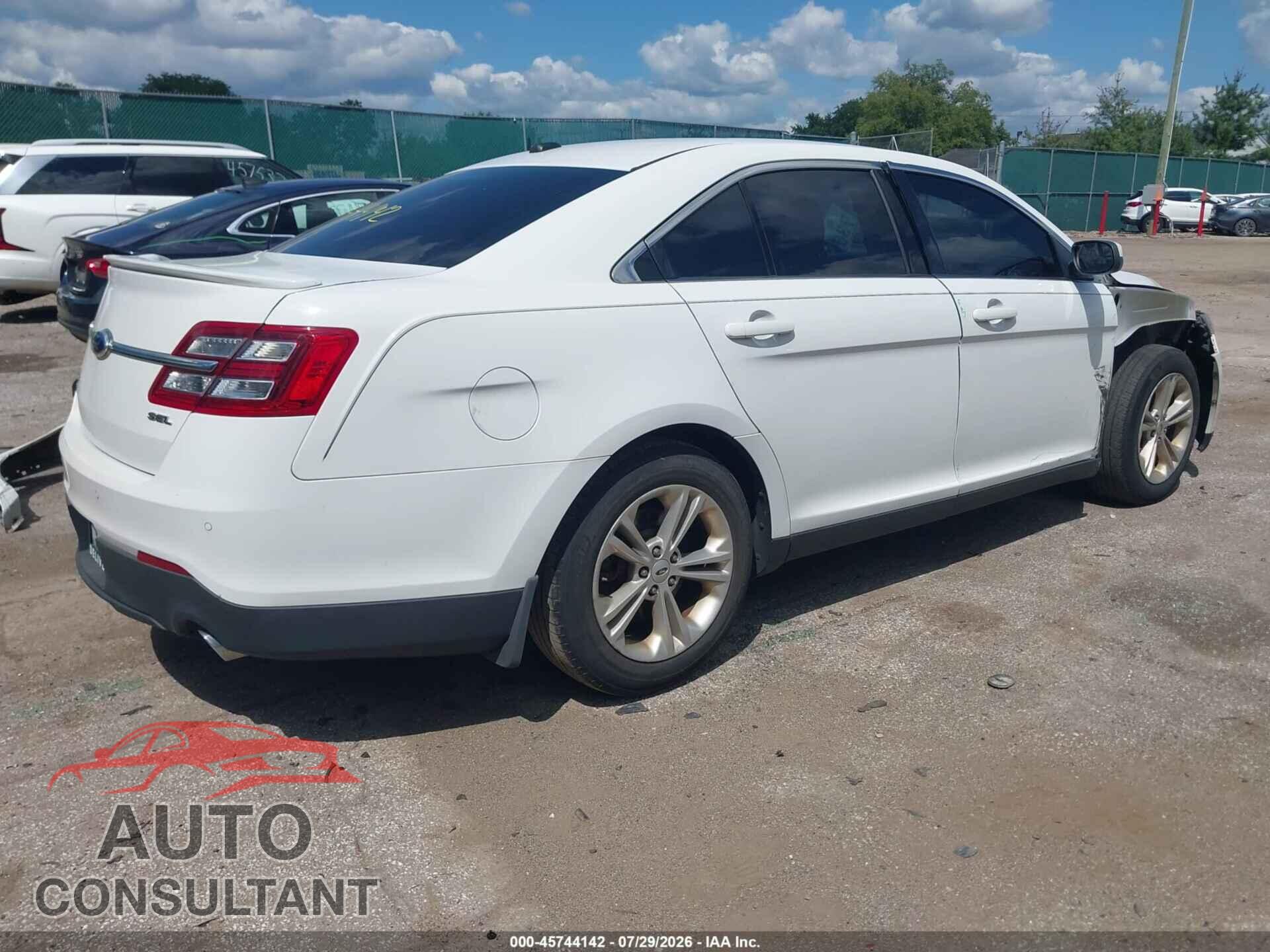 FORD TAURUS 2013 - 1FAHP2E8XDG171348