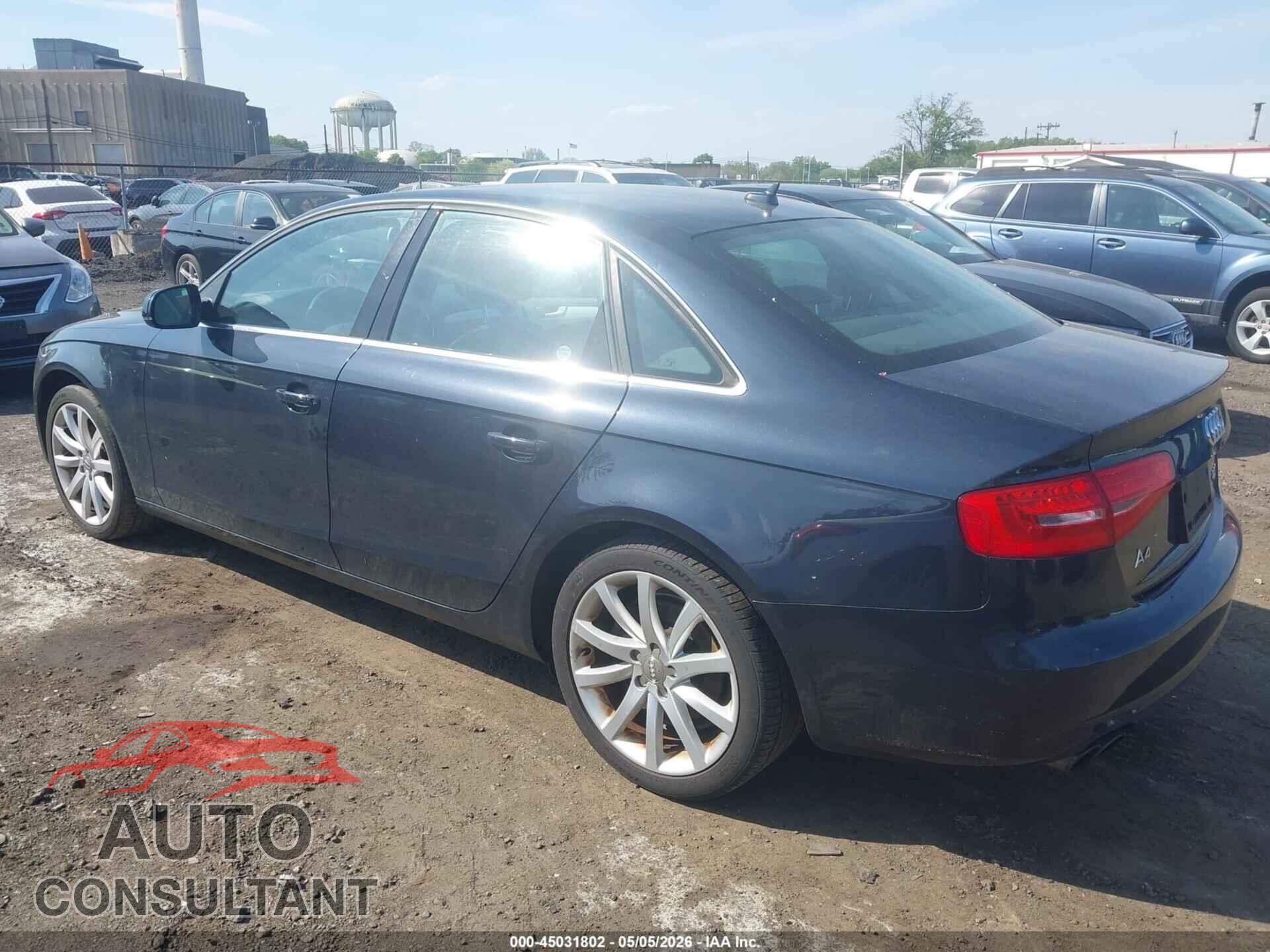 AUDI A4 2013 - WAUFFAFL8DN005095