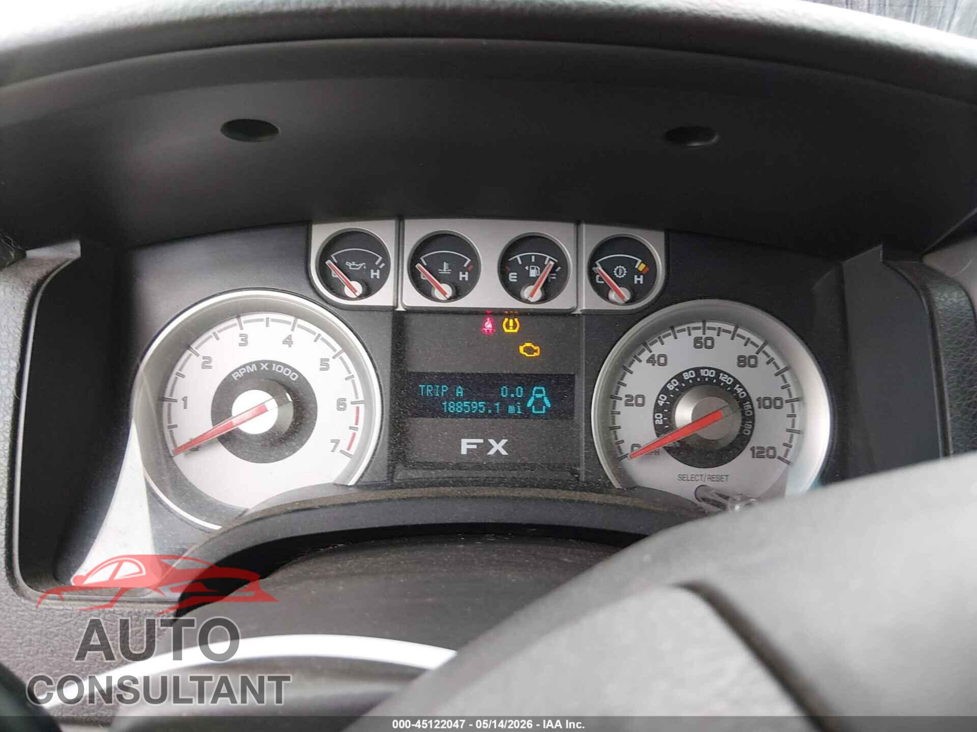 FORD F-150 2010 - 1FTFX1EV5AFB21797