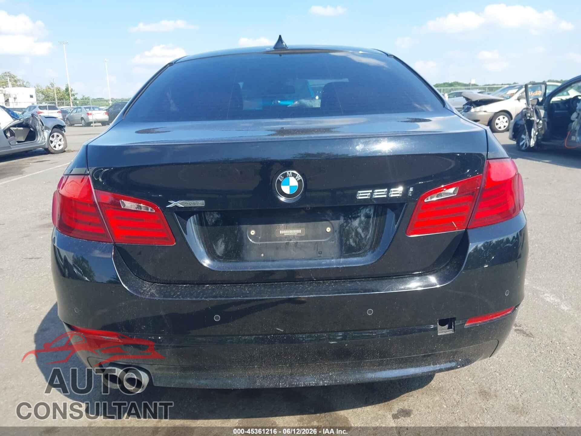 BMW 528I 2013 - WBAXH5C53DDW14810