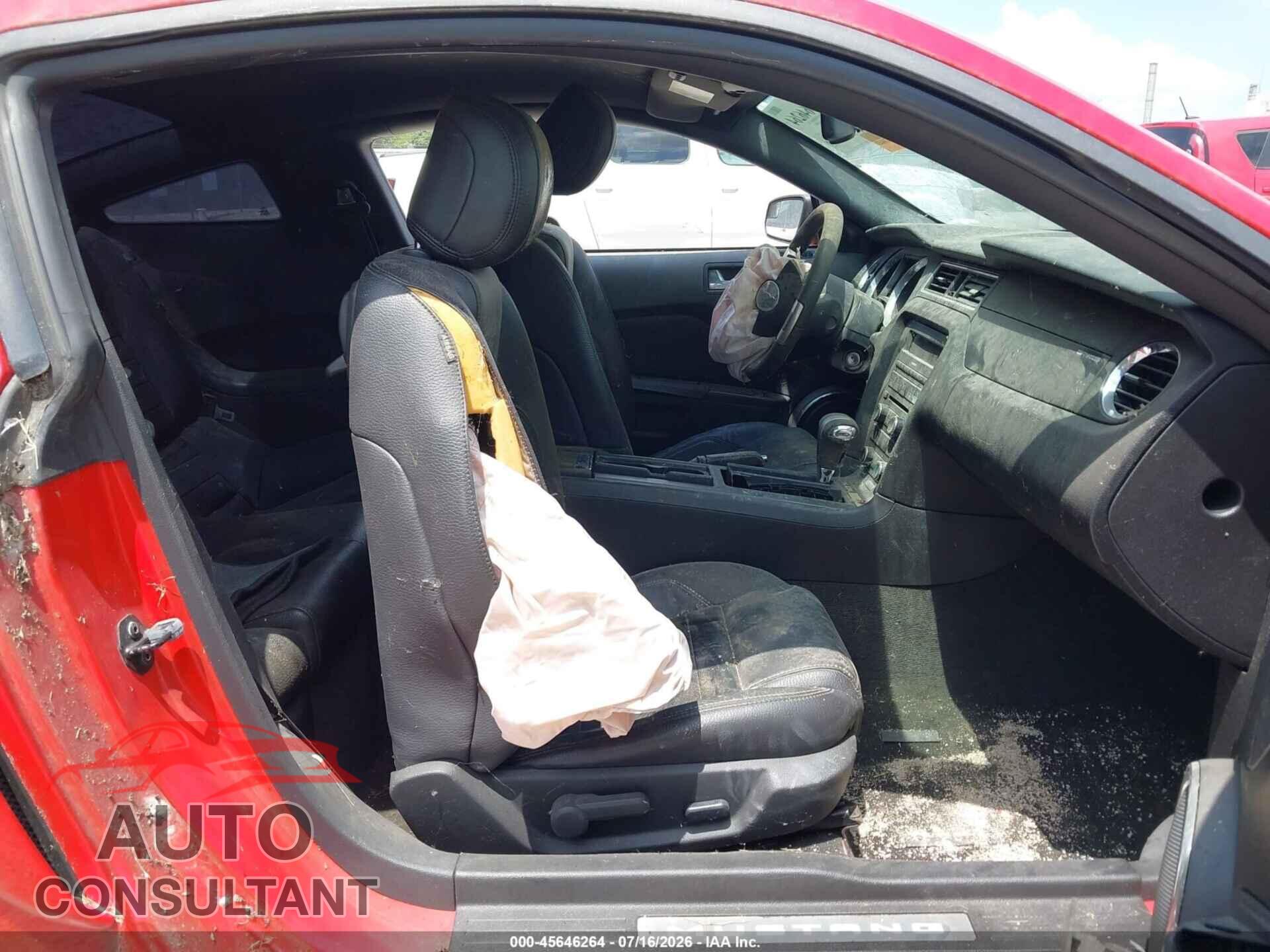 FORD MUSTANG 2012 - 1ZVBP8CF5C5257520
