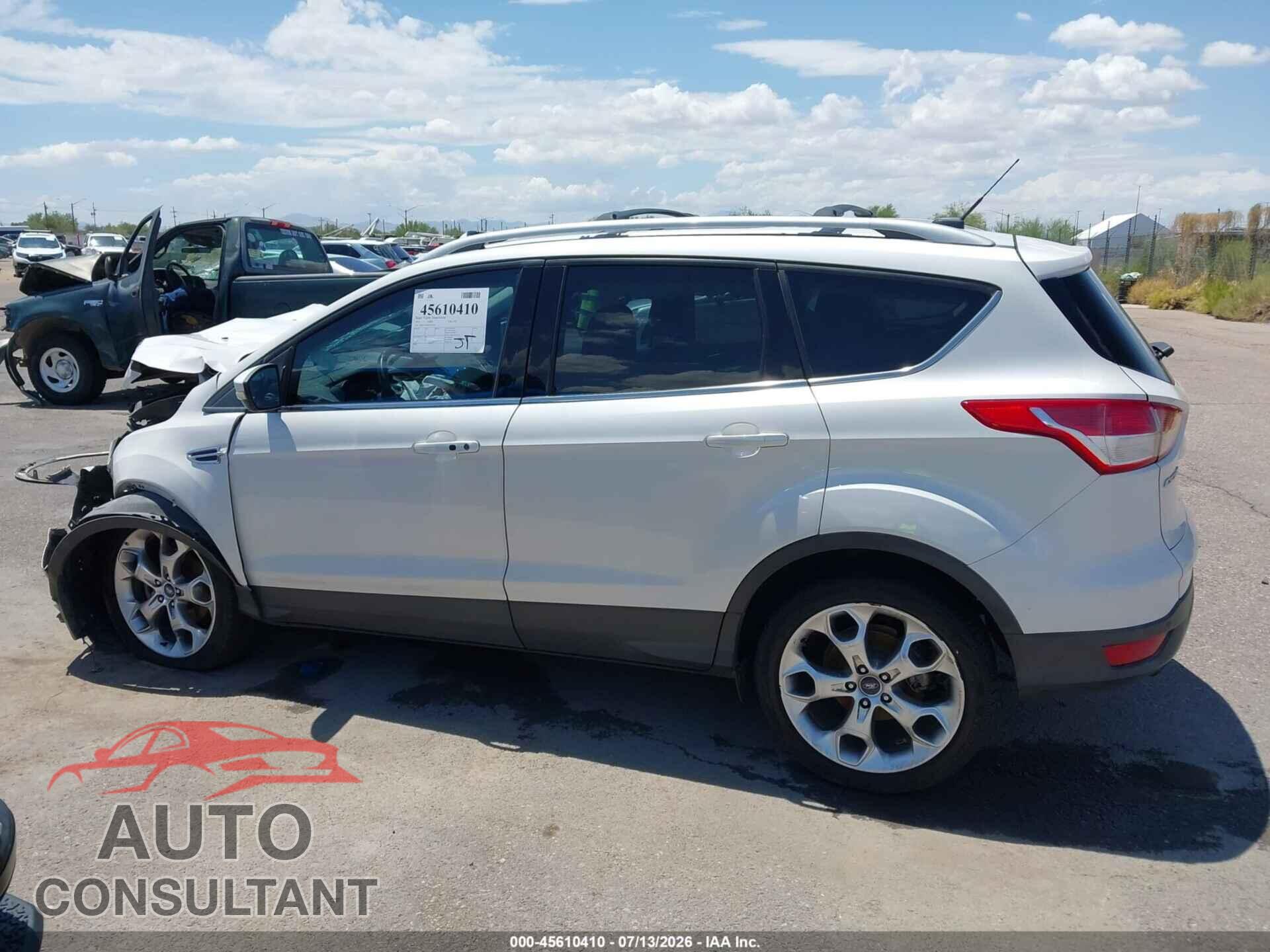 FORD ESCAPE 2013 - 1FMCU0J99DUD39428