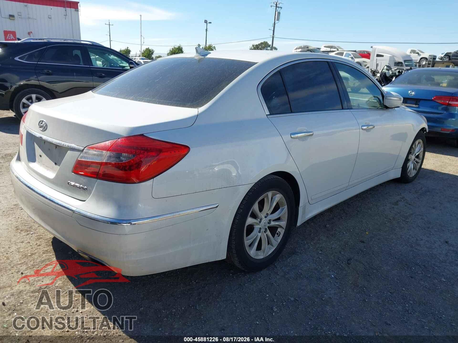 HYUNDAI GENESIS 2012 - KMHGC4DD9CU185930