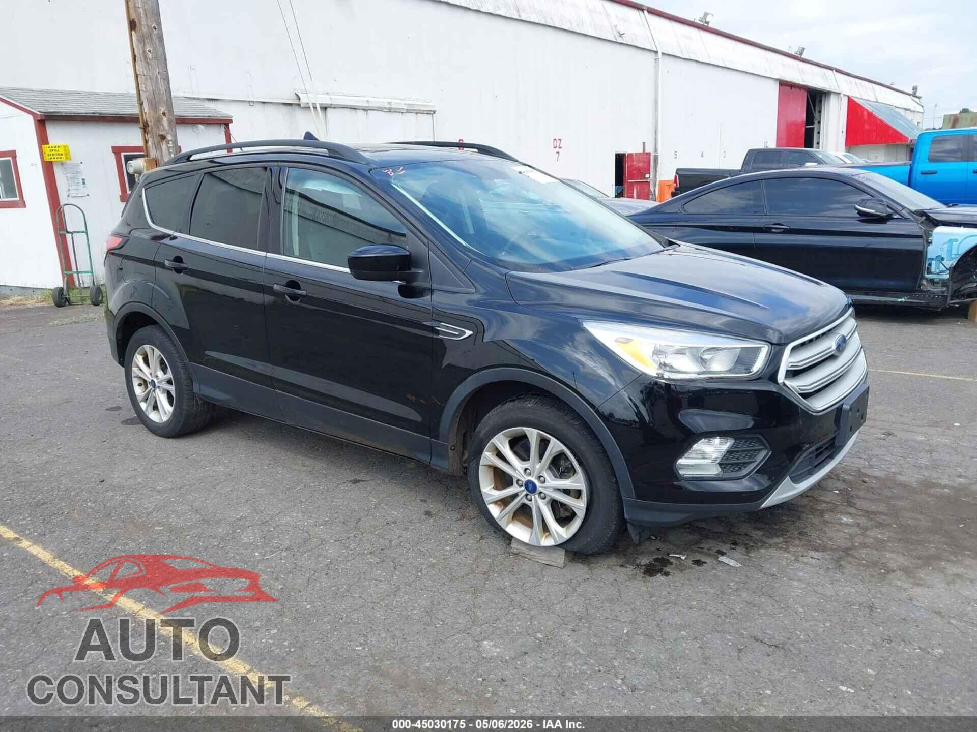 FORD ESCAPE 2018 - 1FMCU9GD2JUC90326