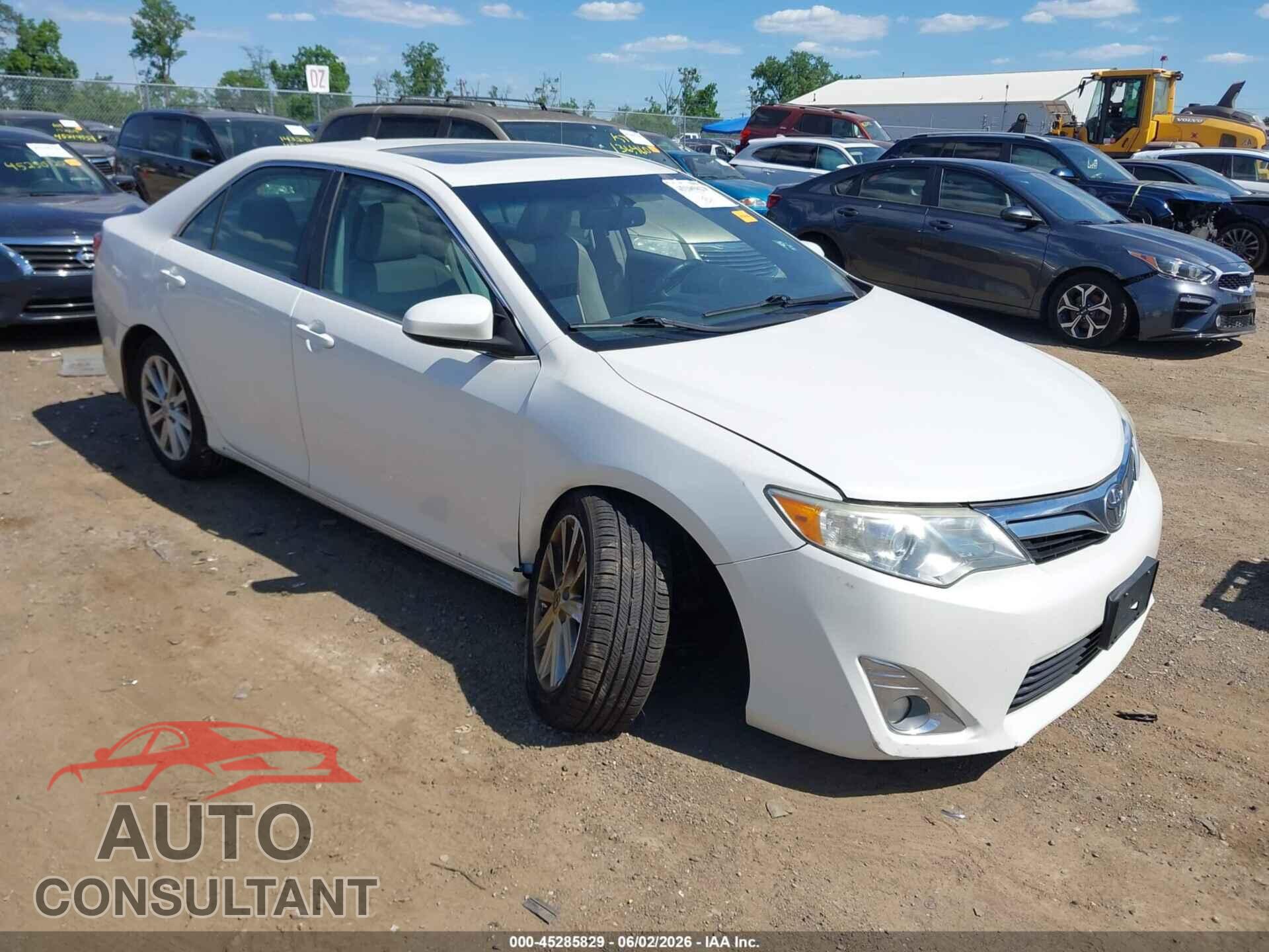 TOYOTA CAMRY 2014 - 4T1BF1FK4EU857164