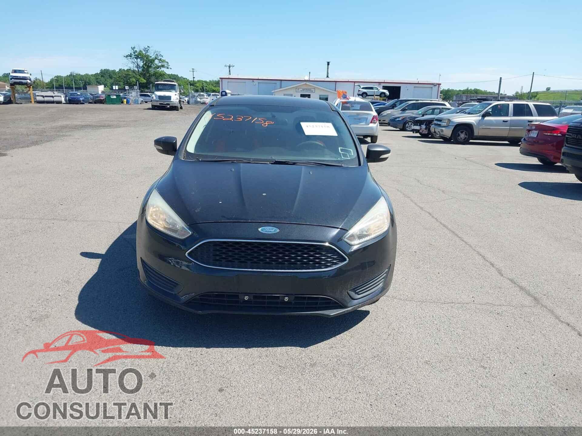 FORD FOCUS 2015 - 1FADP3F29FL208656