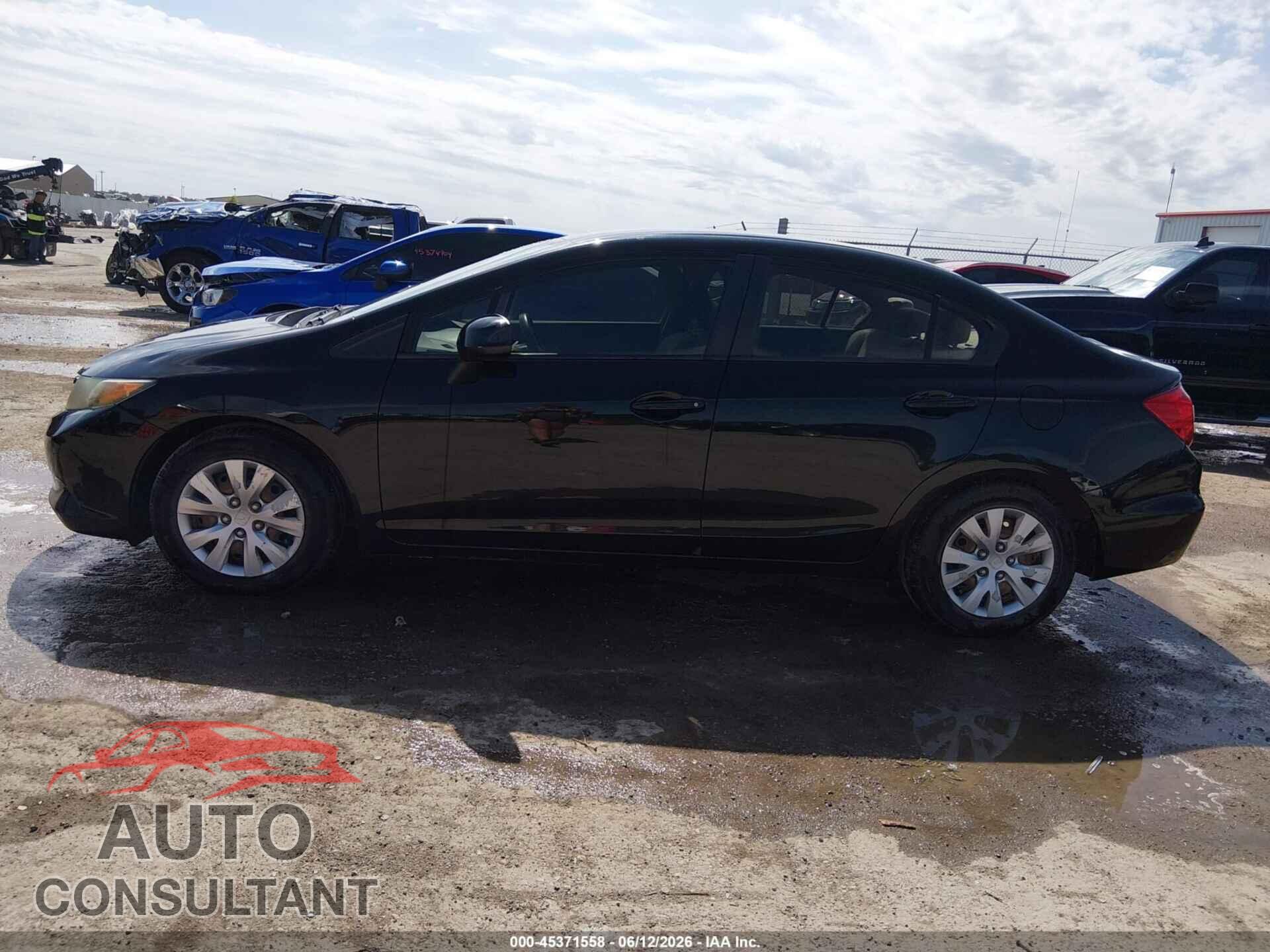 HONDA CIVIC 2012 - 19XFB2F51CE083078