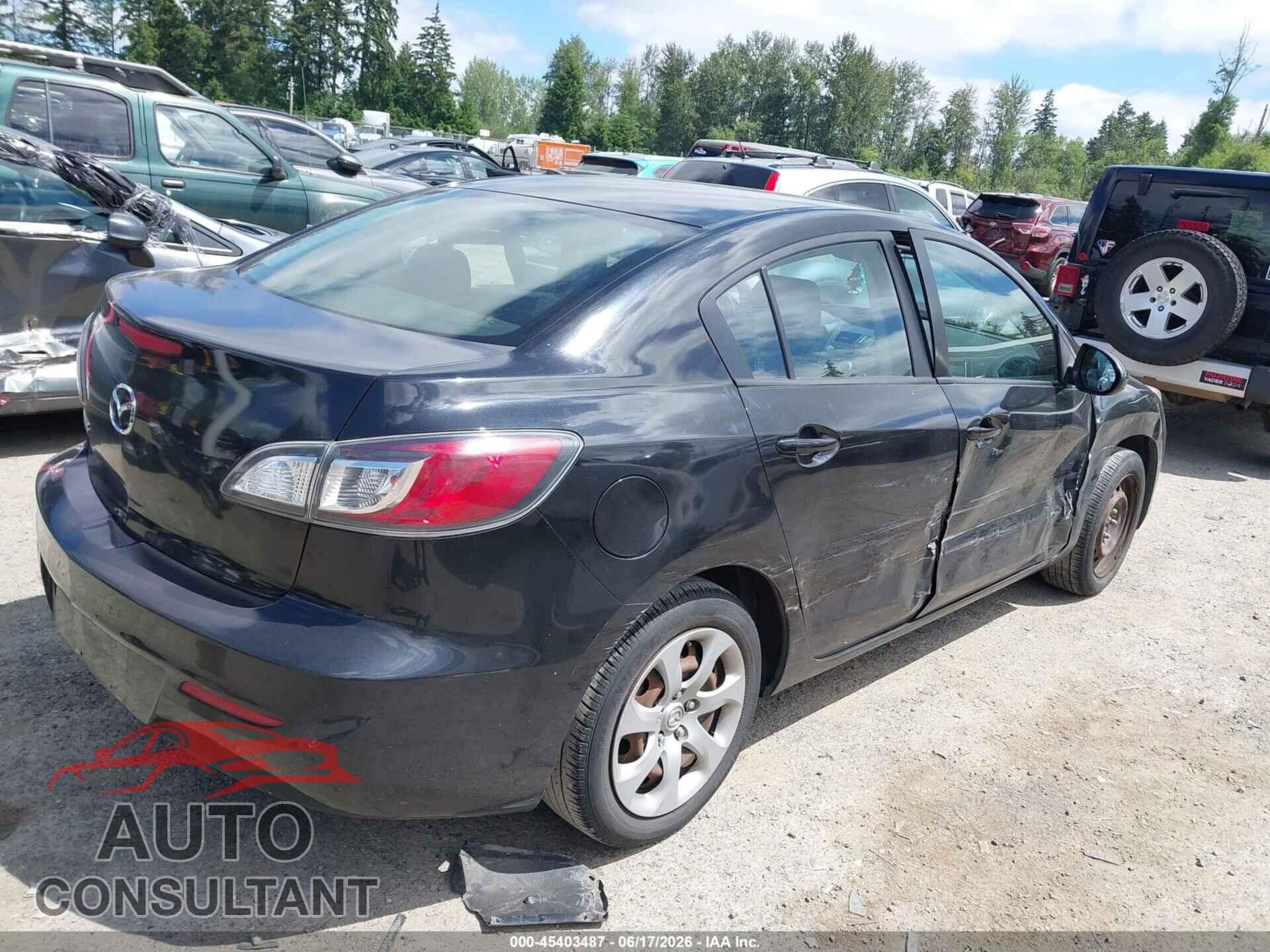 MAZDA MAZDA3 2013 - JM1BL1TF5D1773858