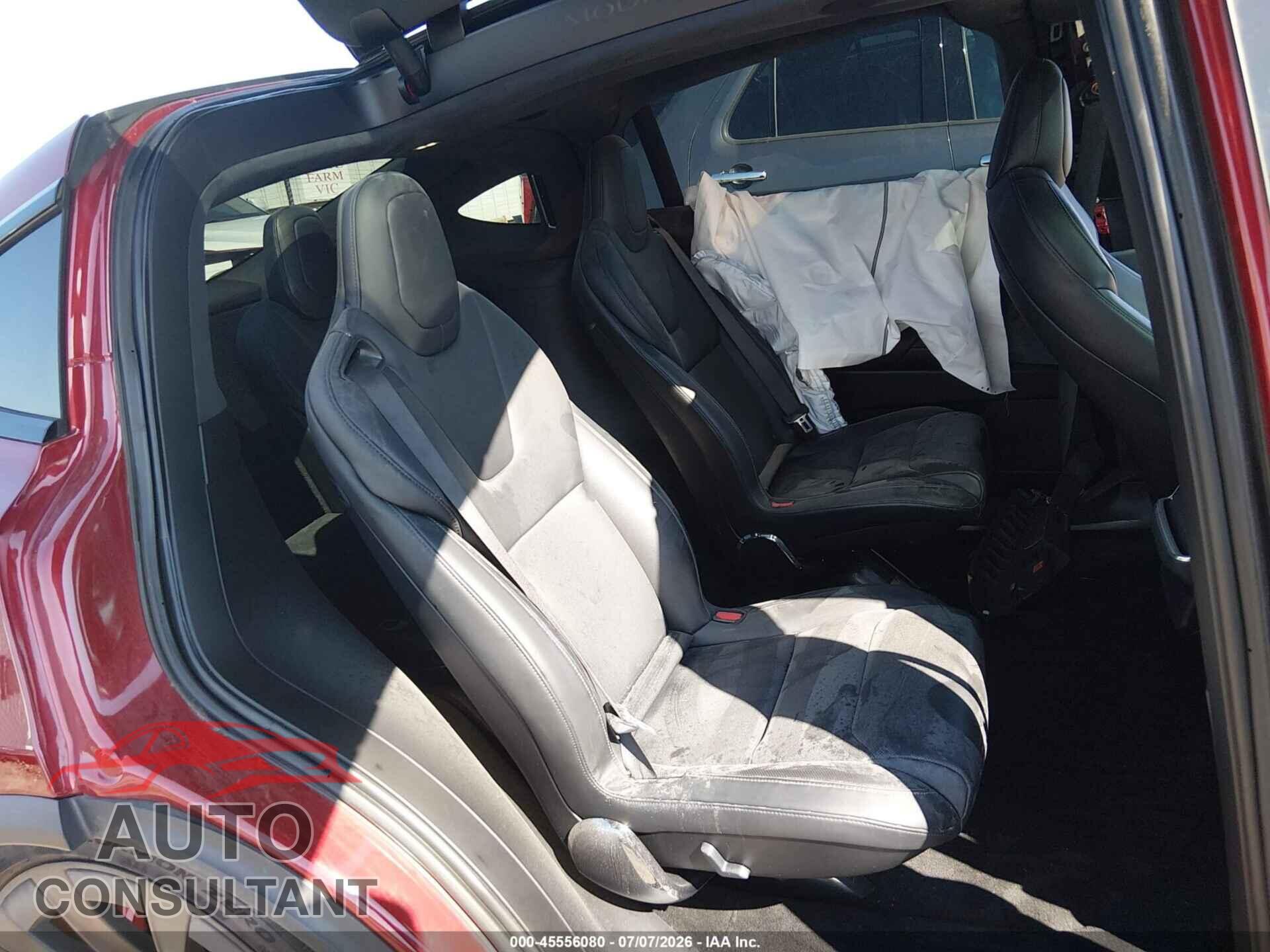 TESLA MODEL X 2023 - 7SAXCBE62PF431131