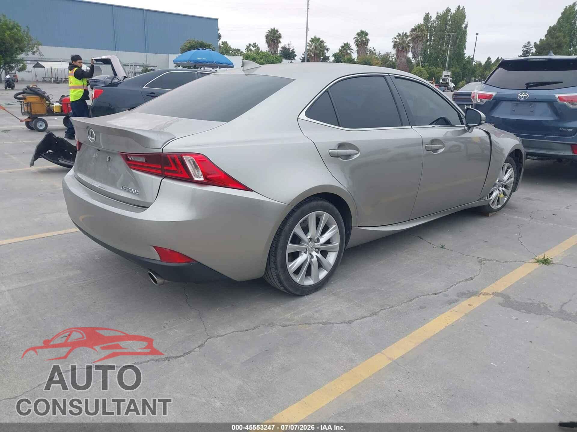 LEXUS IS 200T 2016 - JTHBA1D21G5029493