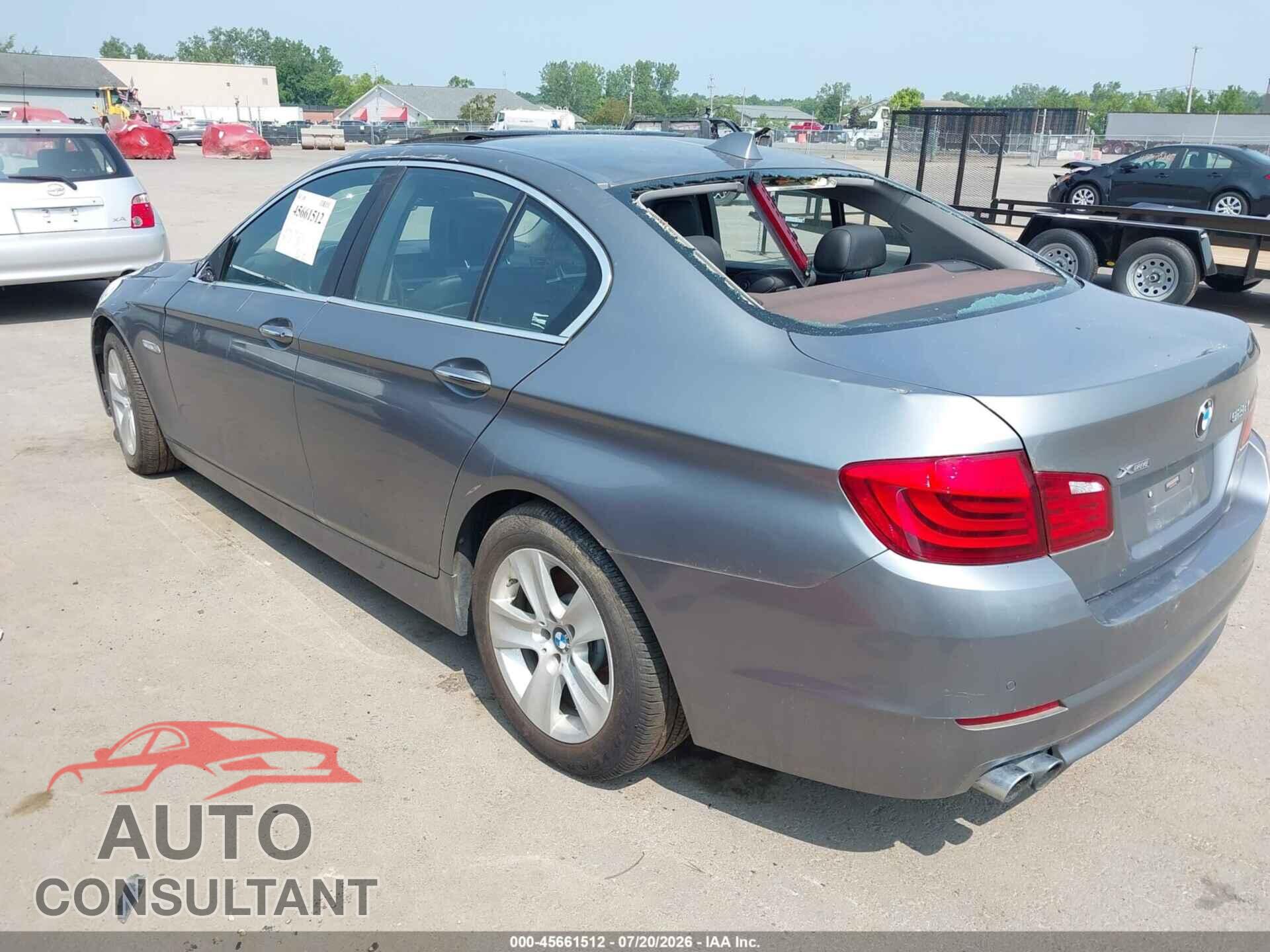BMW 528I 2013 - WBAXH5C52DD112032