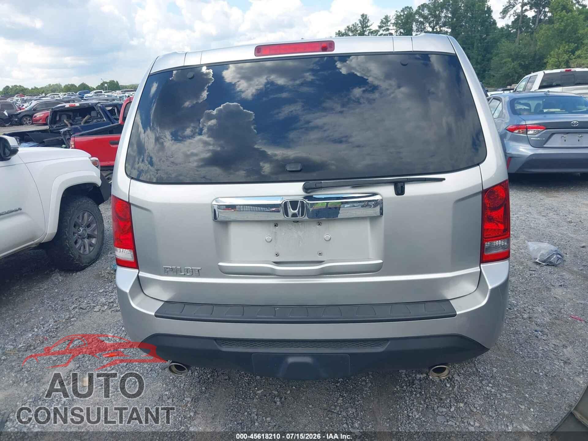 HONDA PILOT 2013 - 5FNYF3H40DB001831