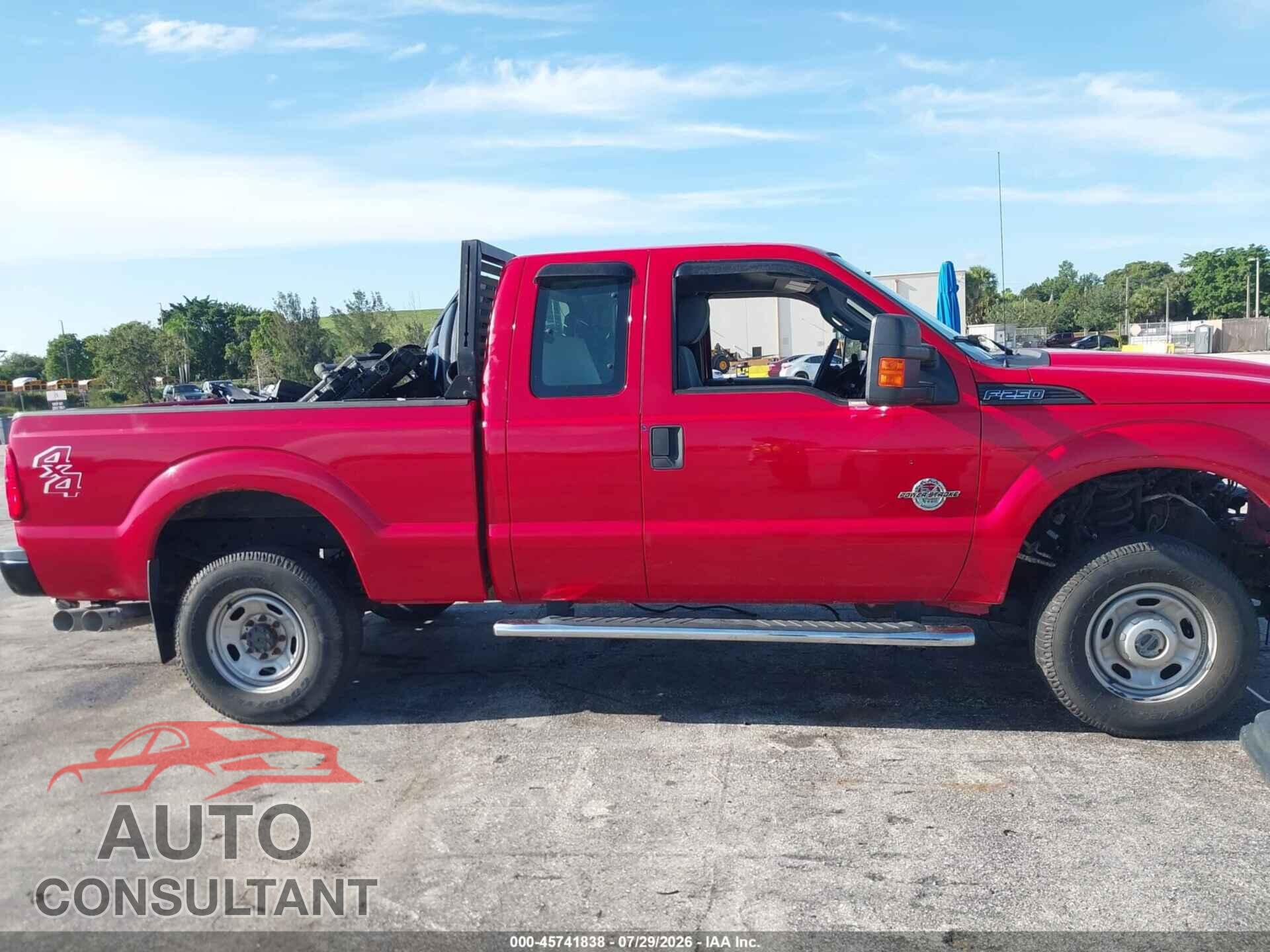 FORD F-250 2015 - 1FT7X2BT4FEB81807