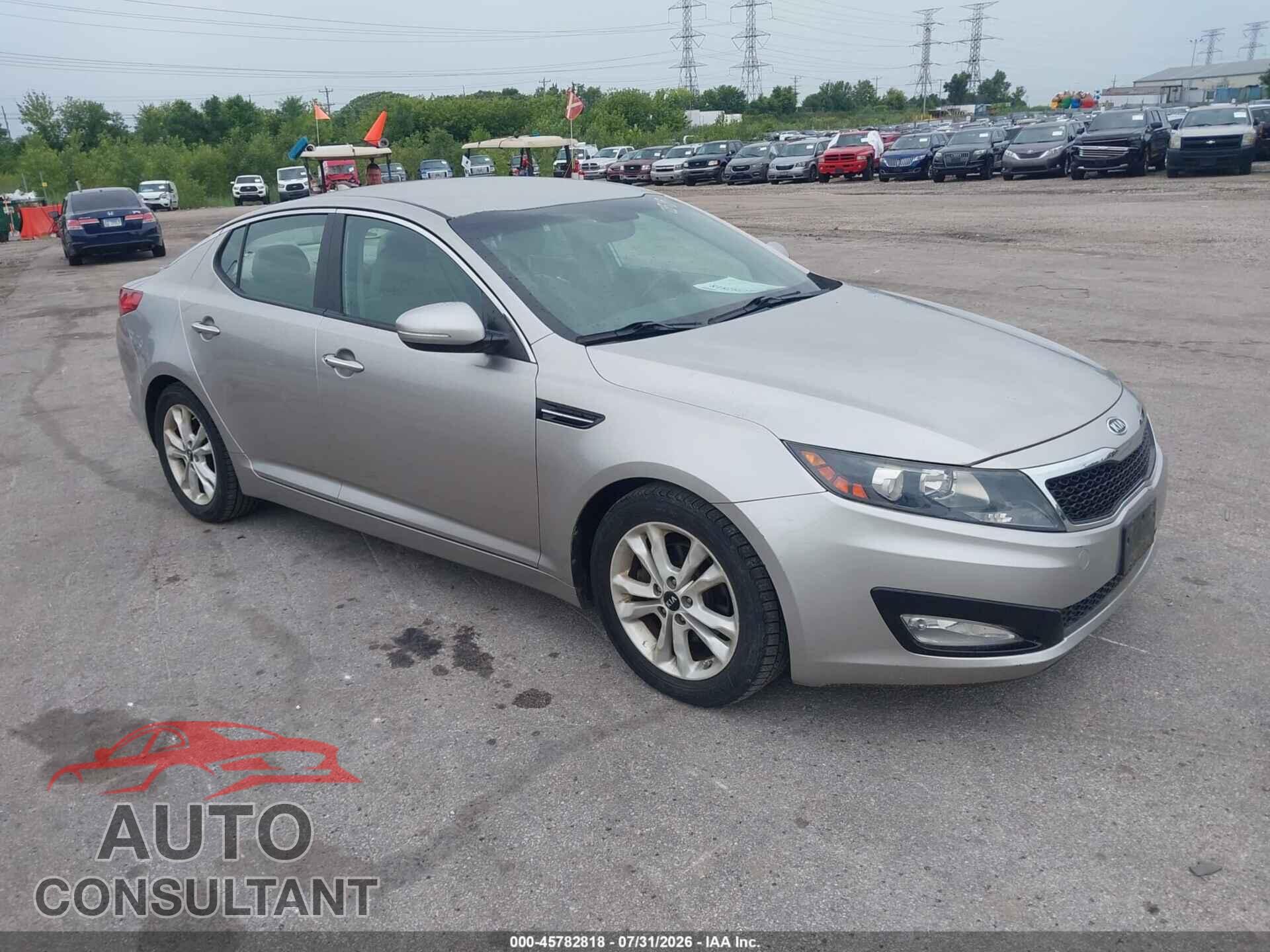 KIA OPTIMA 2011 - KNAGN4A70B5079448
