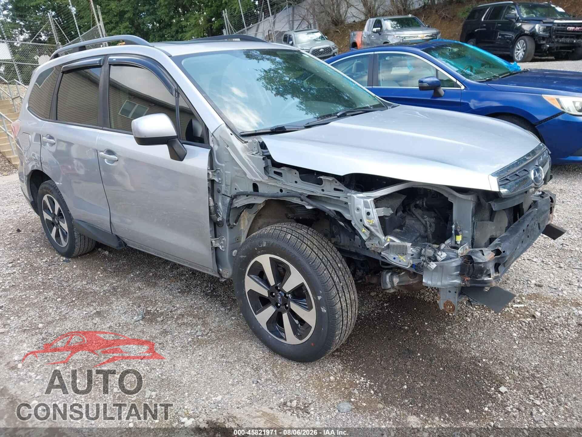 SUBARU FORESTER 2018 - JF2SJAEC9JH571926