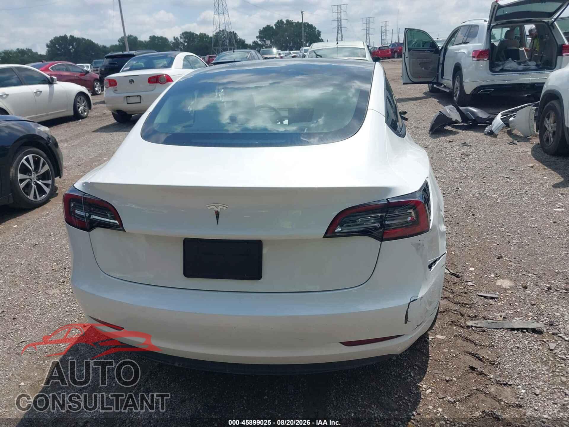 TESLA MODEL 3 2023 - 5YJ3E1EA0PF657012