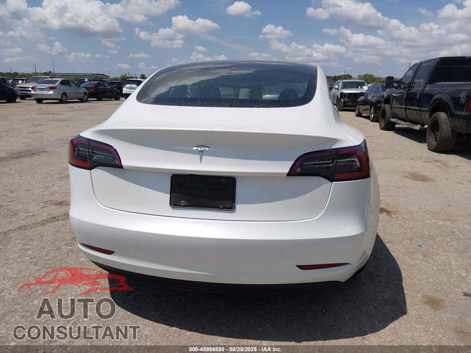 TESLA MODEL 3 2023 - 5YJ3E1EA8PF570703