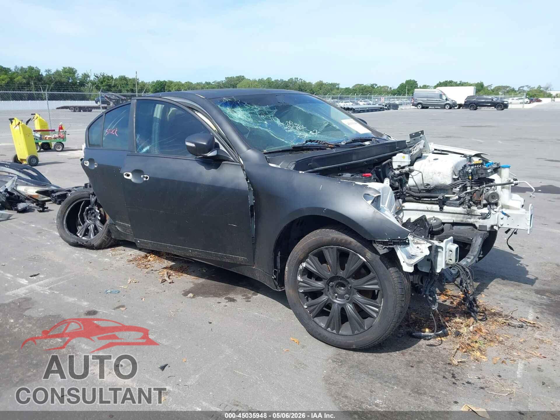 HYUNDAI GENESIS 2011 - KMHGC4DE6BU132190