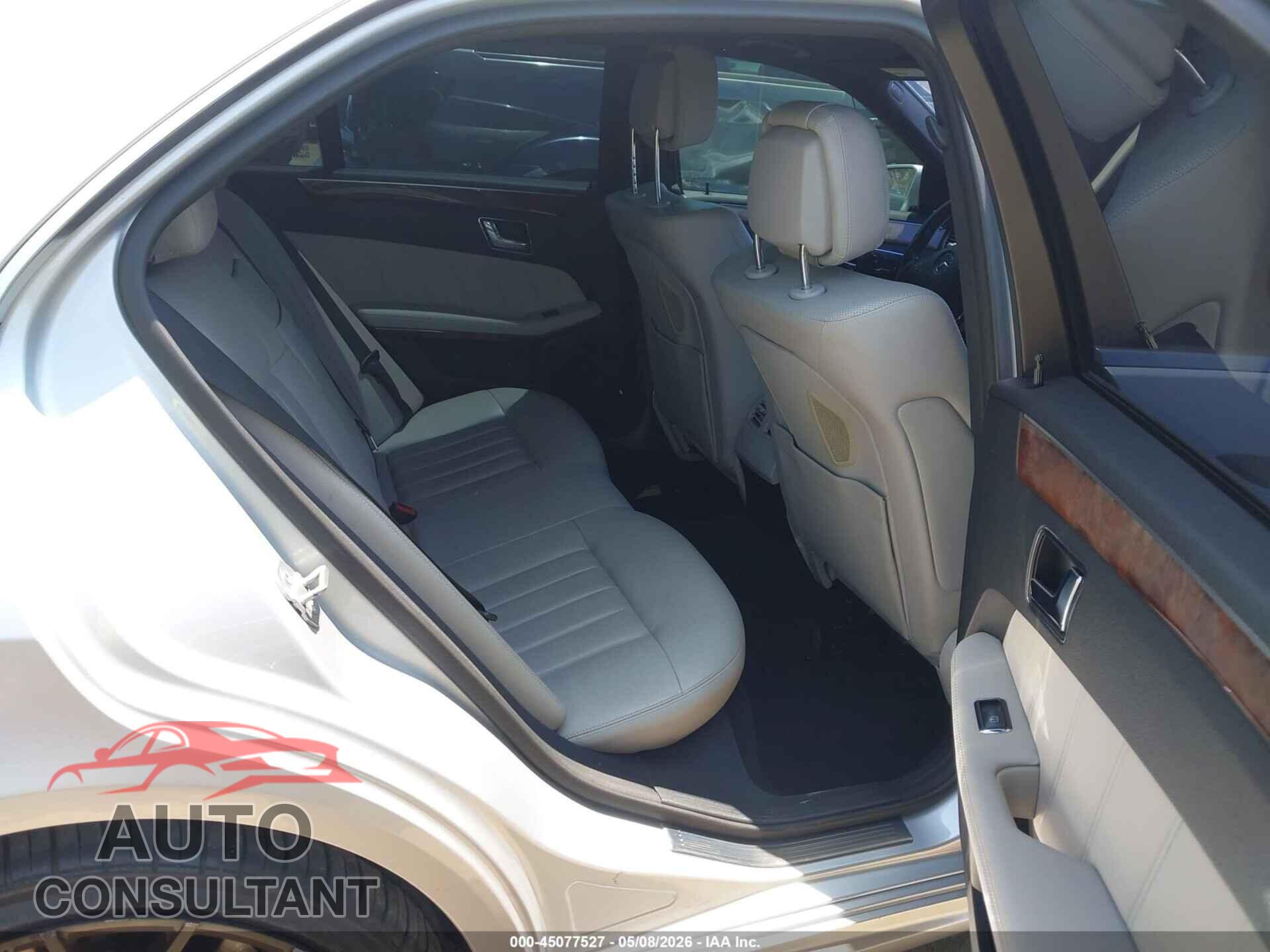 MERCEDES-BENZ E 550 2010 - WDDHF7CB5AA217844