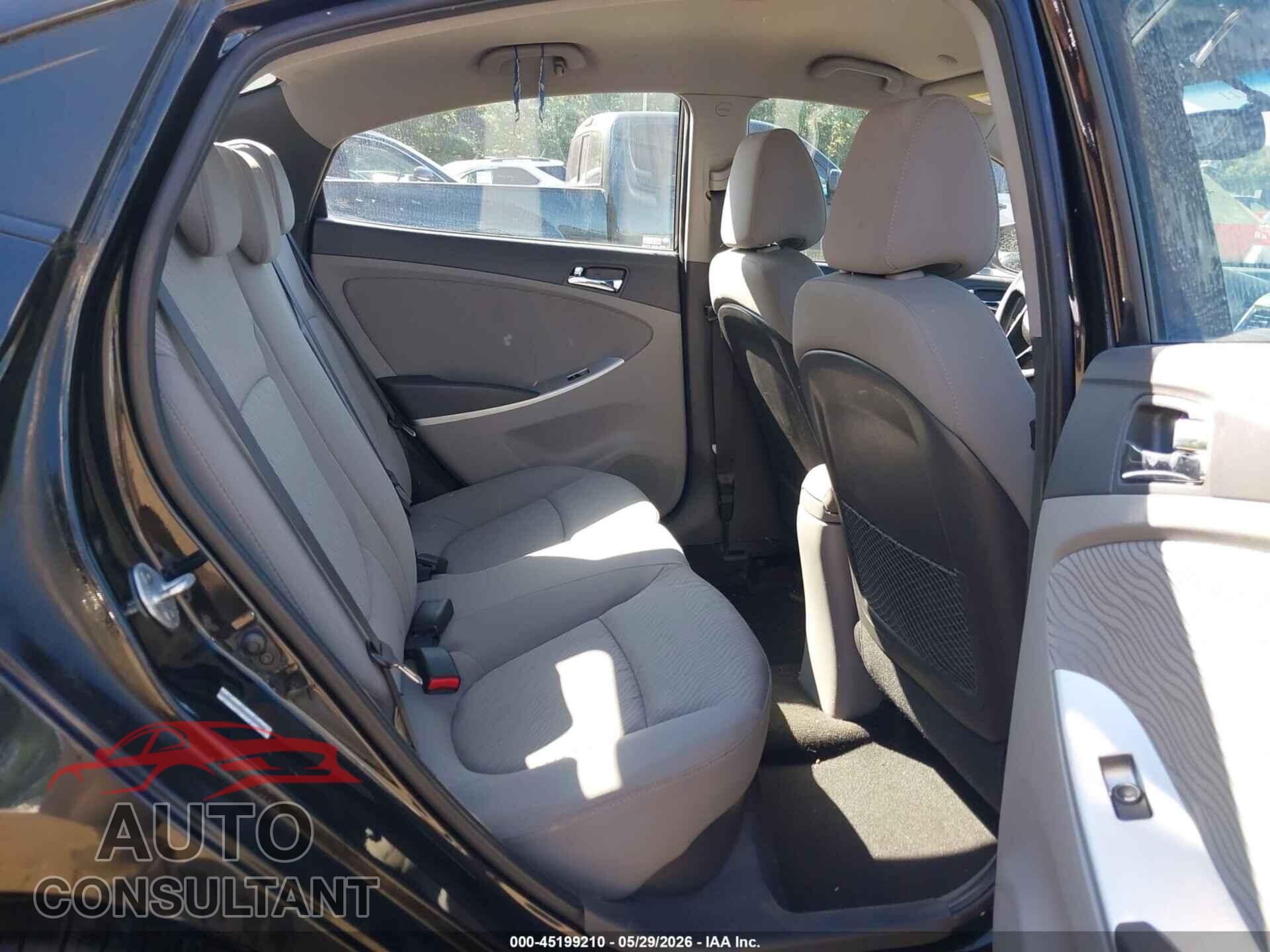 HYUNDAI ACCENT 2013 - KMHCU4AE0DU441737