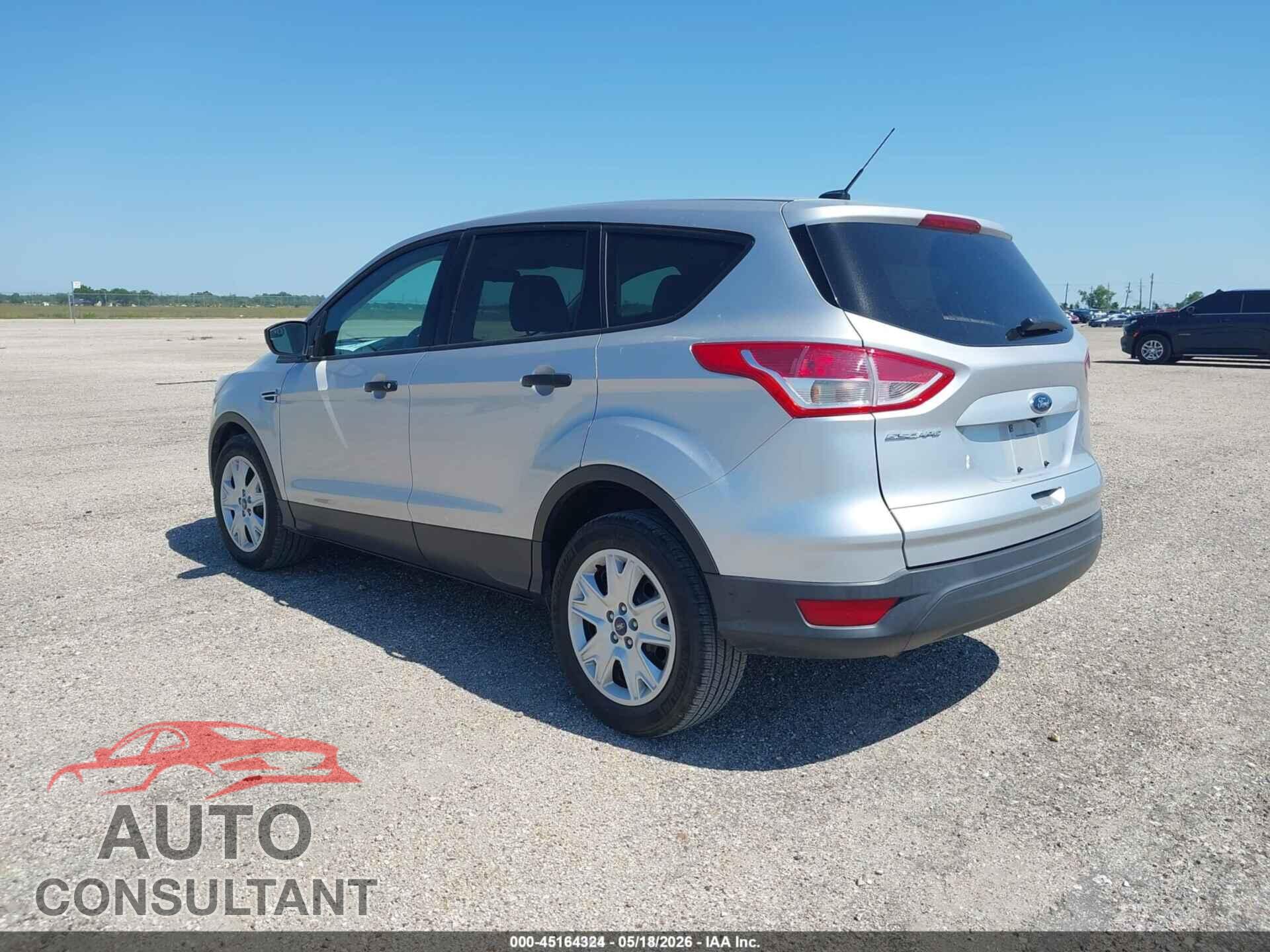 FORD ESCAPE 2016 - 1FMCU0F77GUC83792