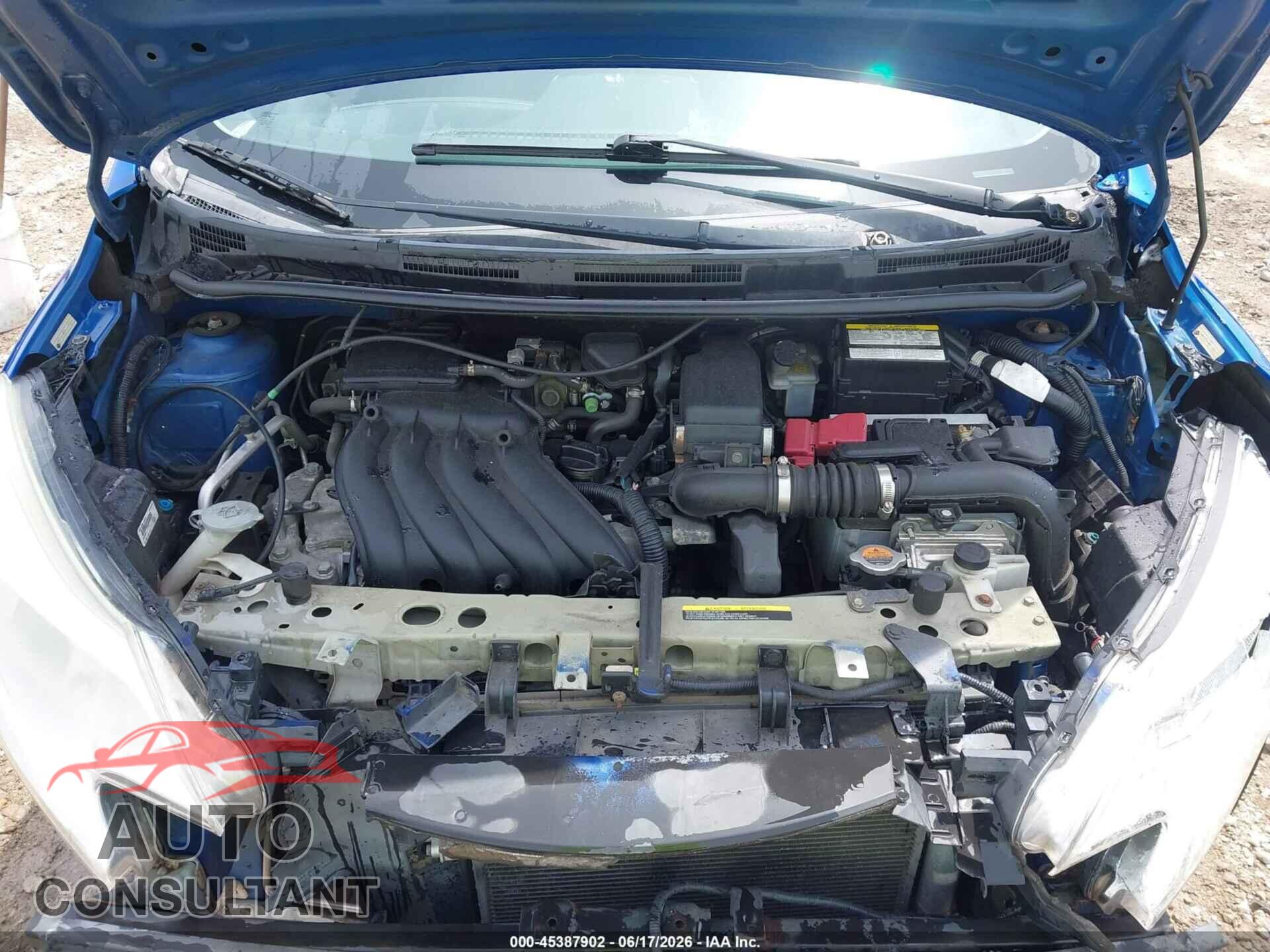 NISSAN VERSA NOTE 2015 - 3N1CE2CP9FL360465