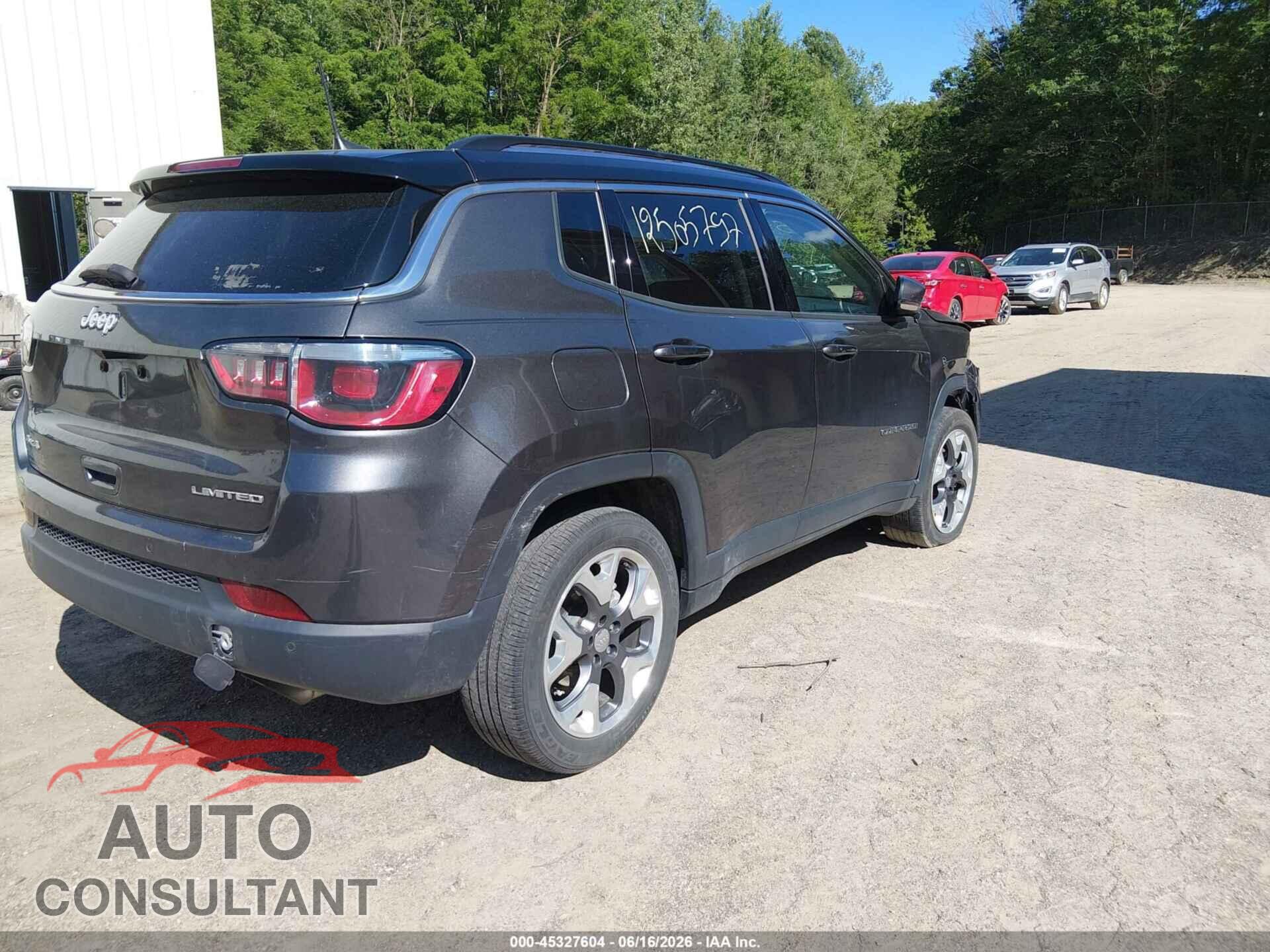 JEEP COMPASS 2018 - 3C4NJDCB9JT316329