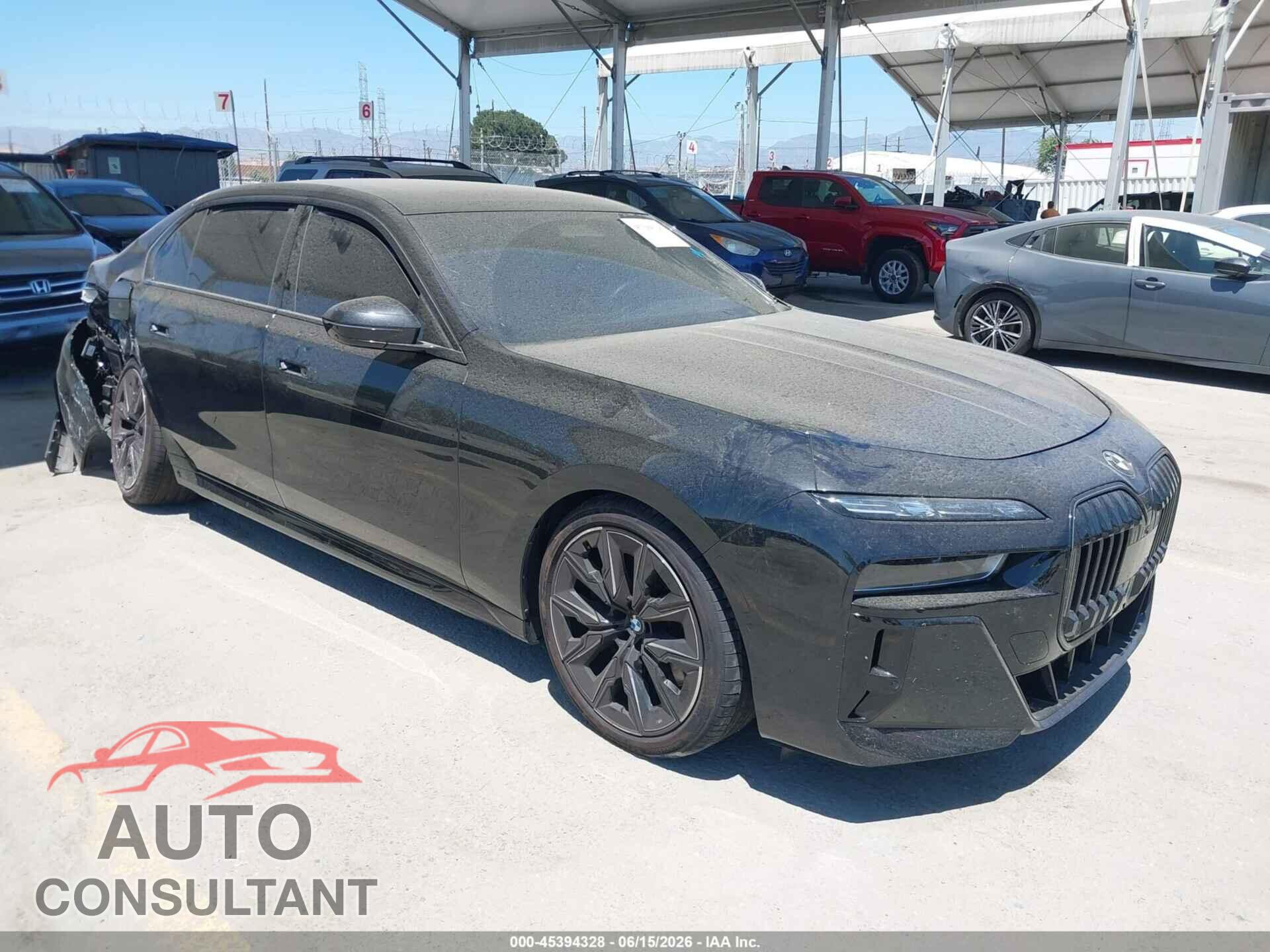 BMW 760I 2025 - WBA33EJ03SCU72563