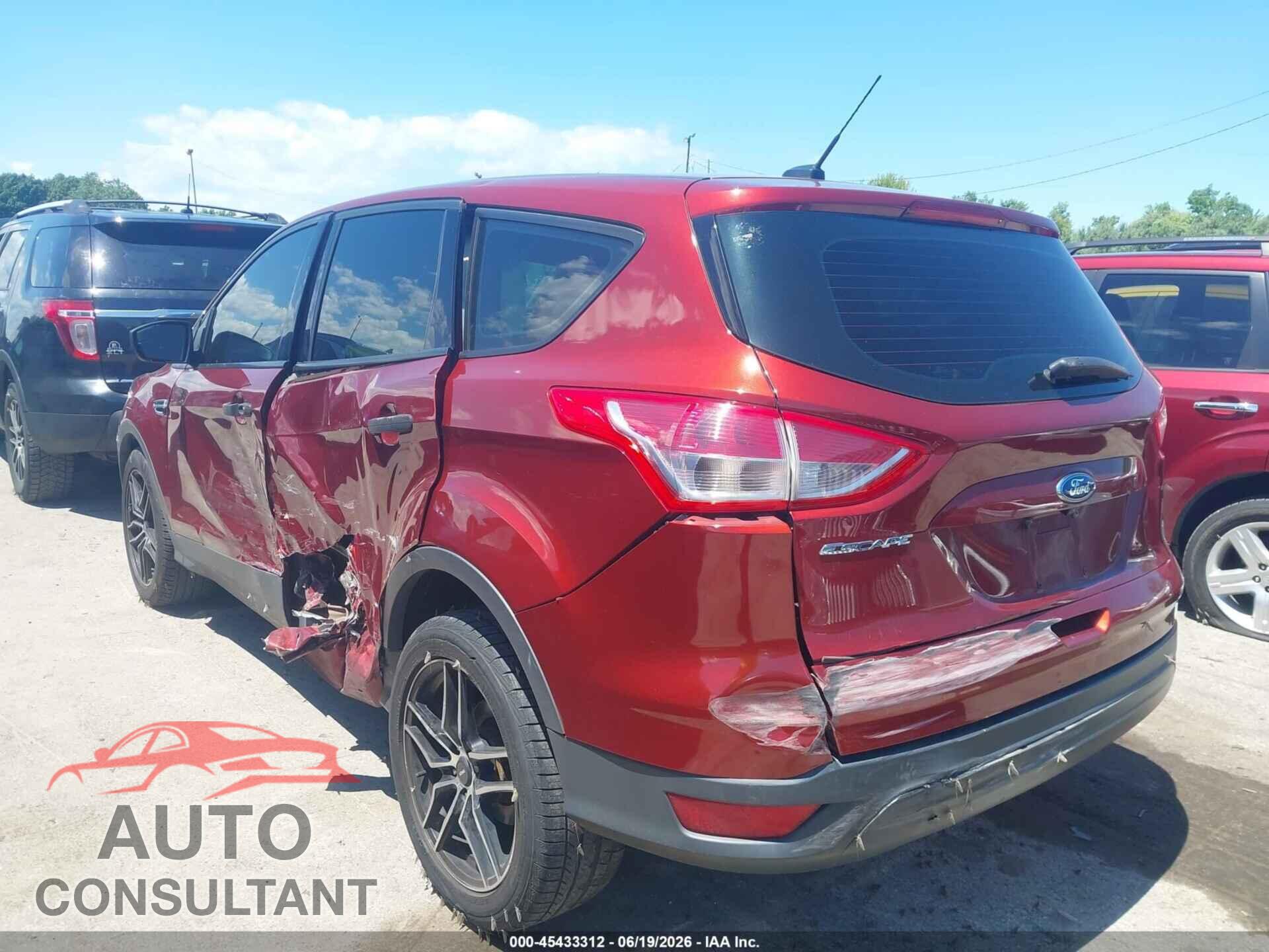 FORD ESCAPE 2016 - 1FMCU0F77GUB34069