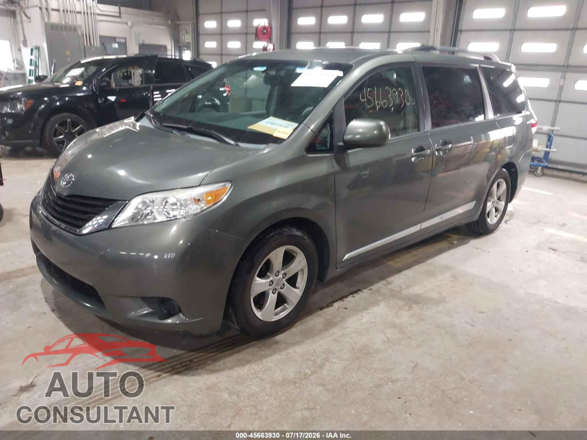 TOYOTA SIENNA 2013 - 5TDKK3DC5DS325870