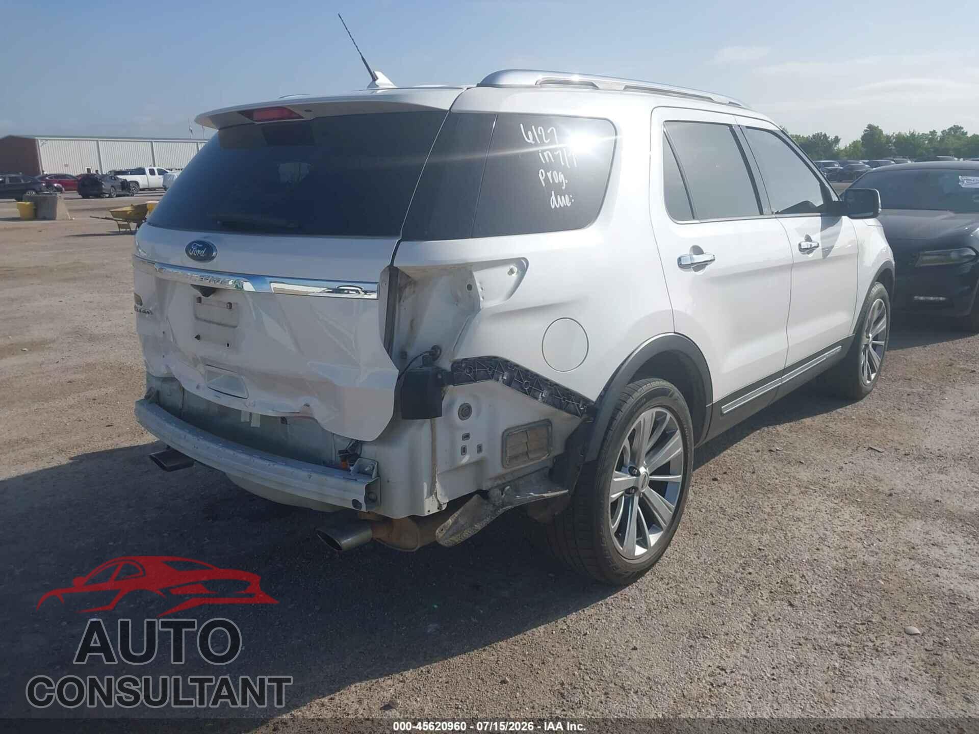 FORD EXPLORER 2018 - 1FM5K7F82JGA73879