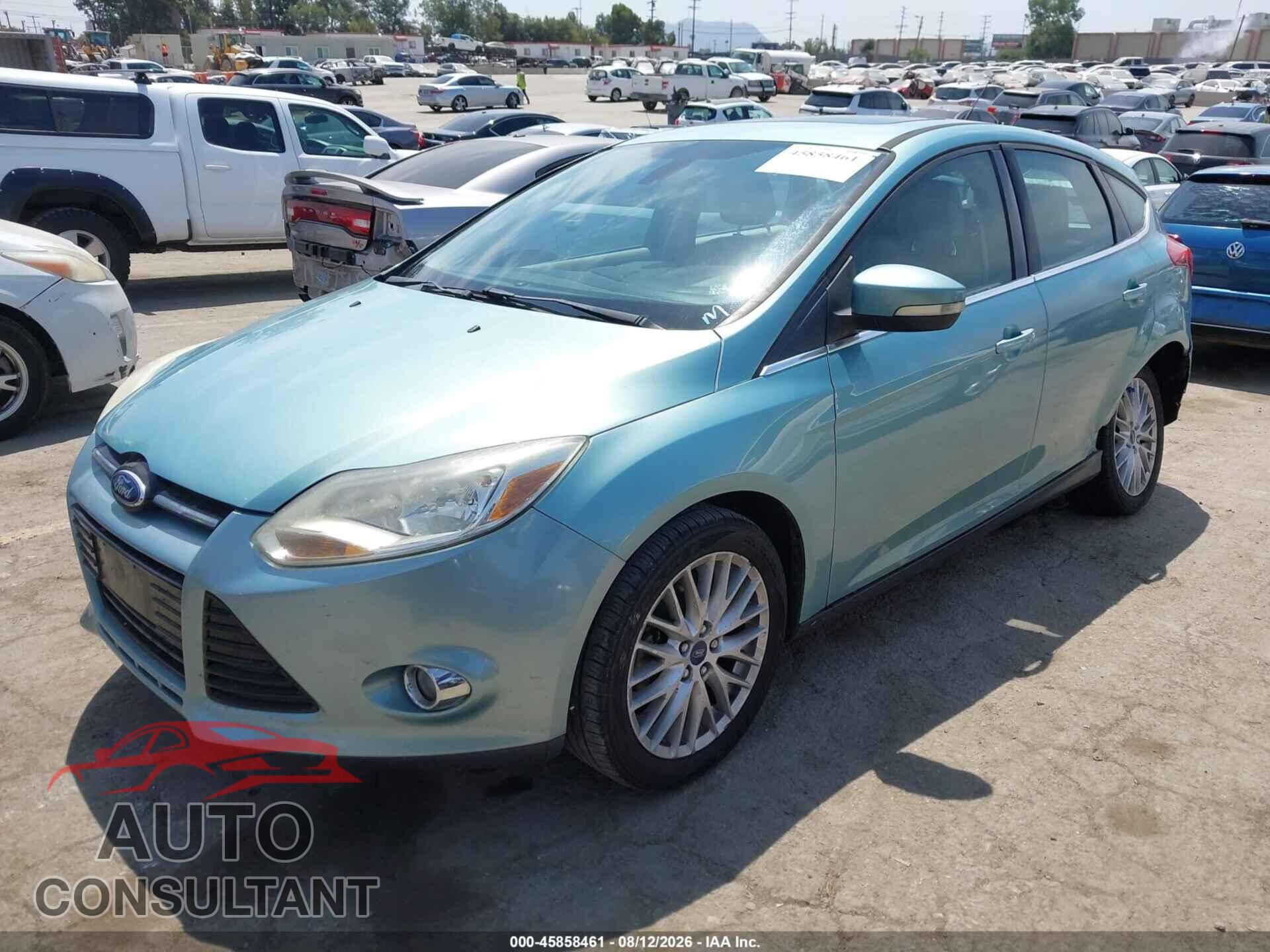FORD FOCUS 2012 - 1FAHP3M26CL156211