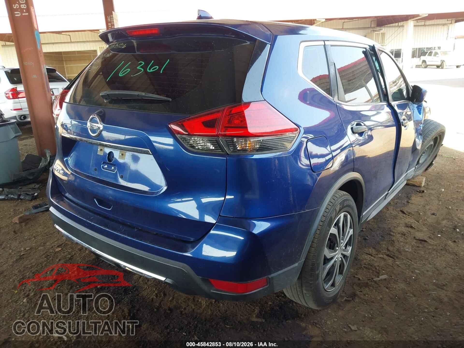 NISSAN ROGUE 2017 - KNMAT2MT2HP577398