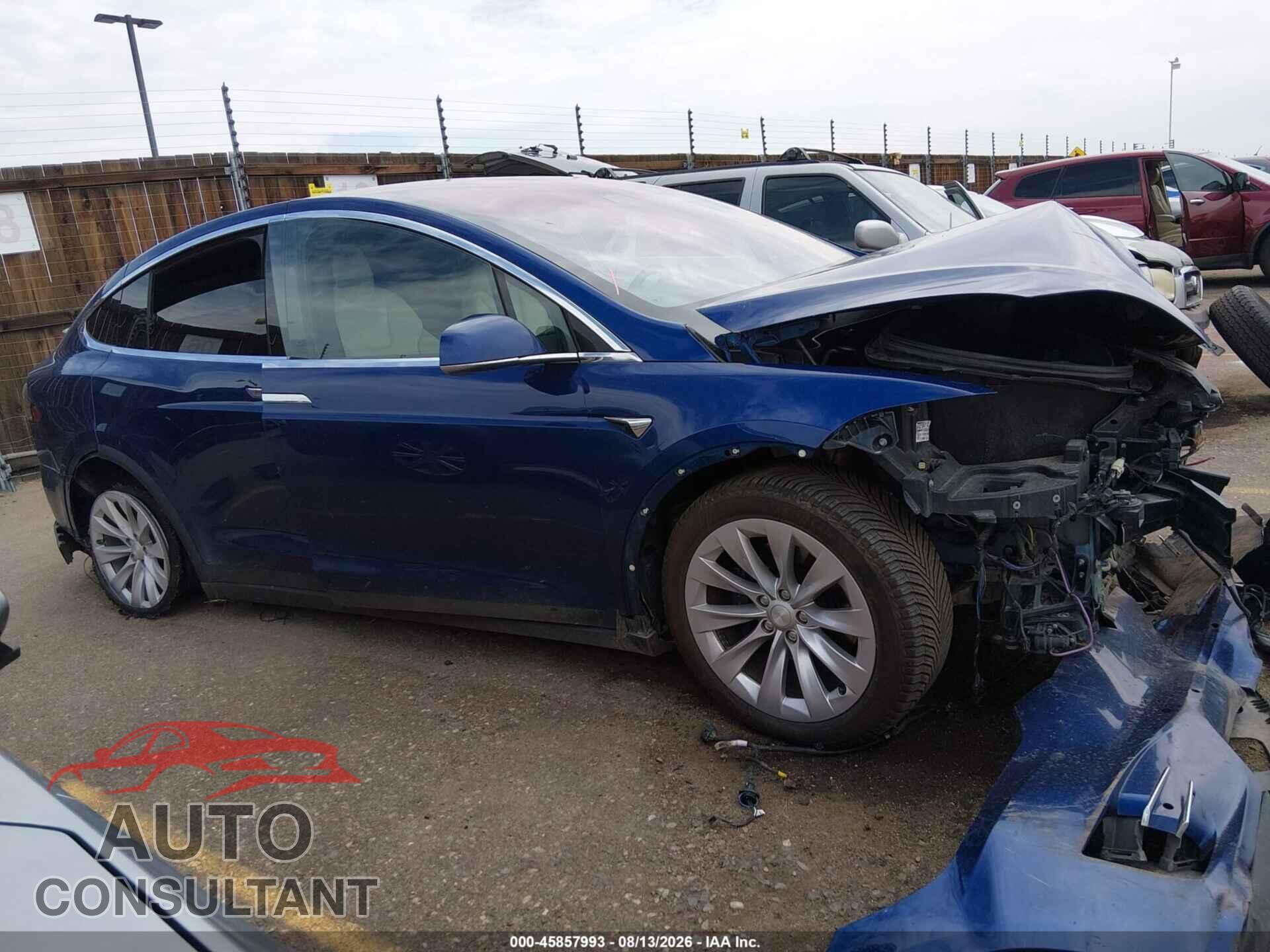 TESLA MODEL X 2020 - 5YJXCDE28LF236201