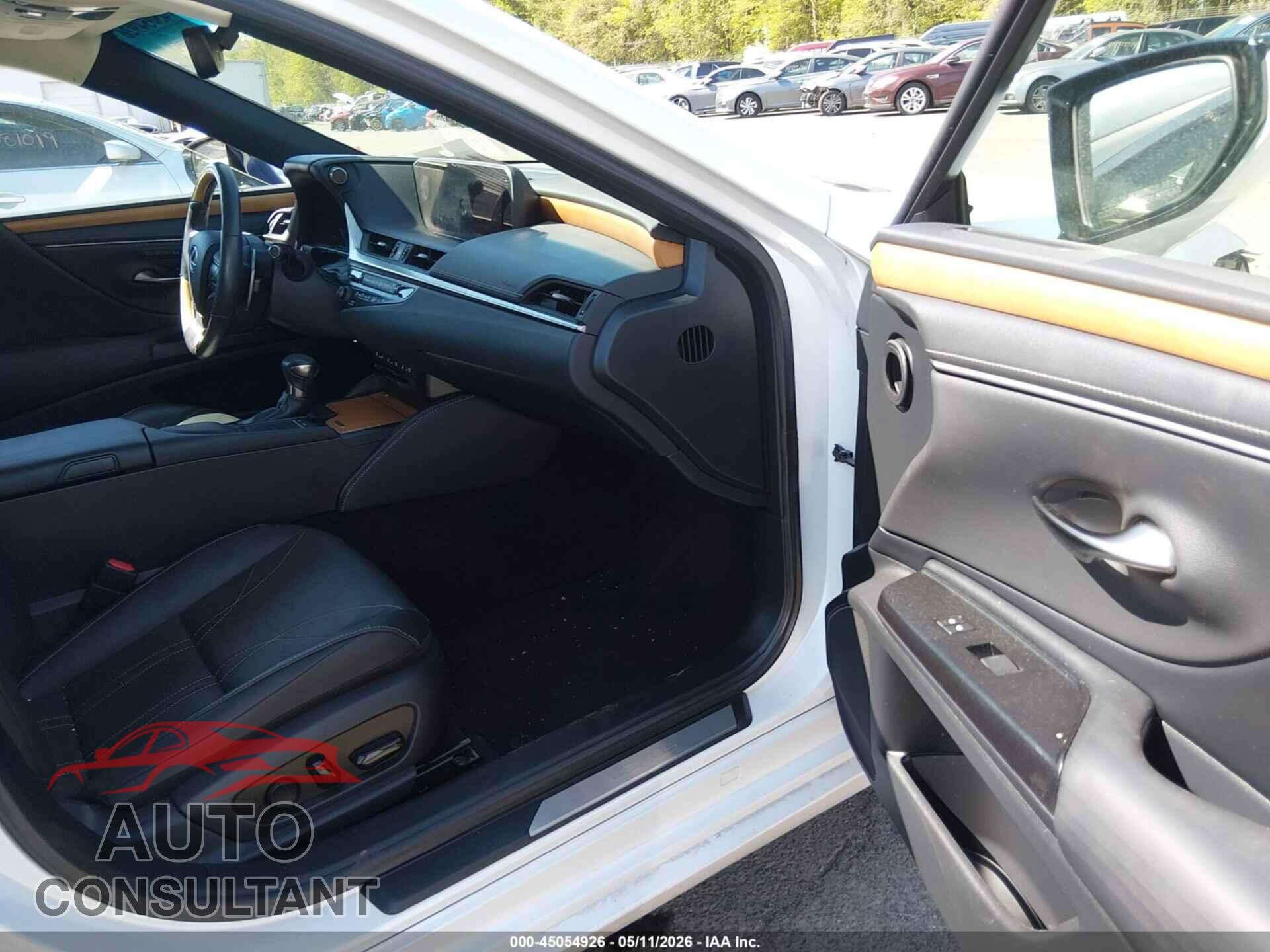 LEXUS ES 300H 2020 - 58AE21B16LU008276