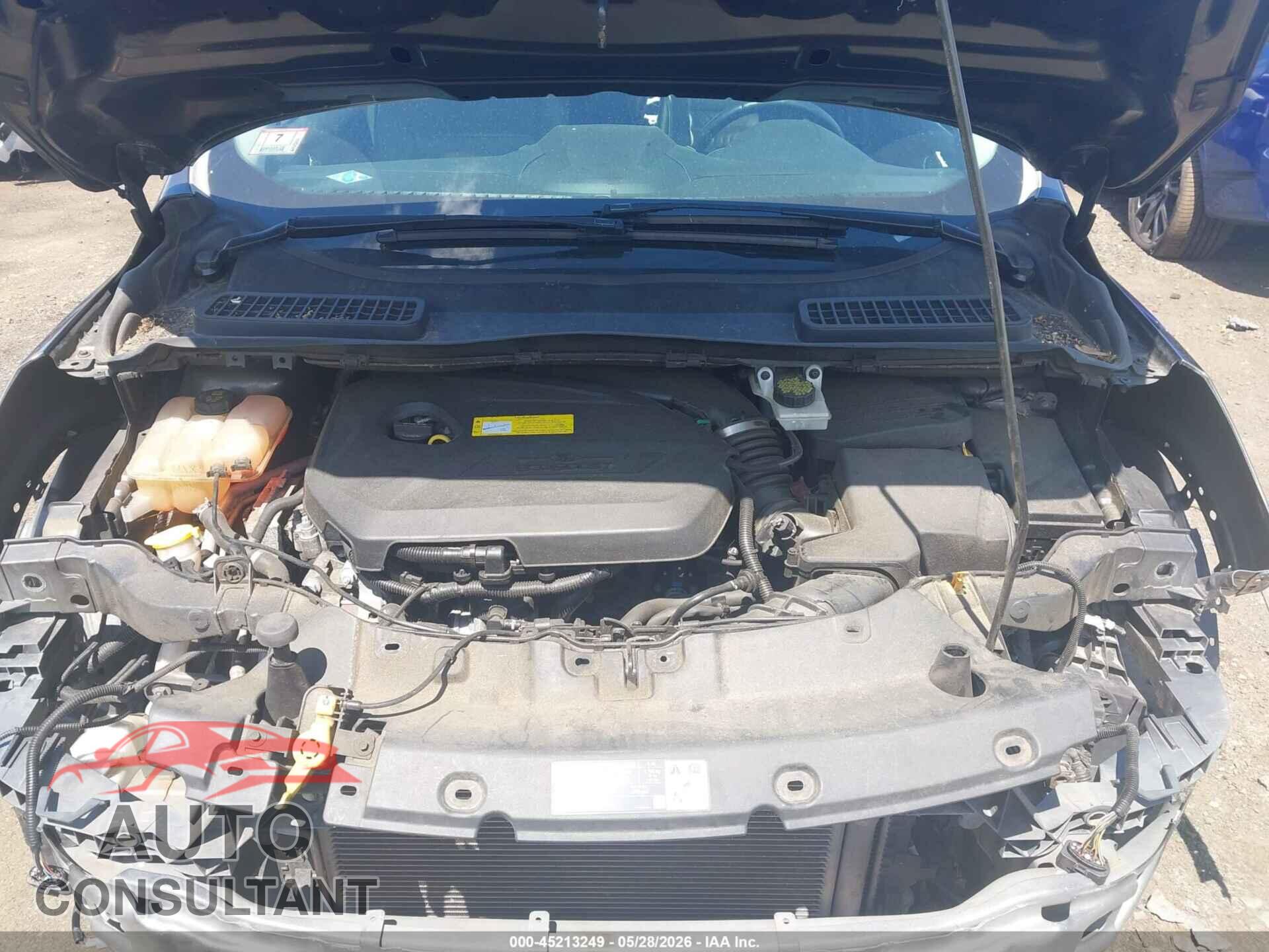 FORD ESCAPE 2015 - 1FMCU0JX5FUB79775
