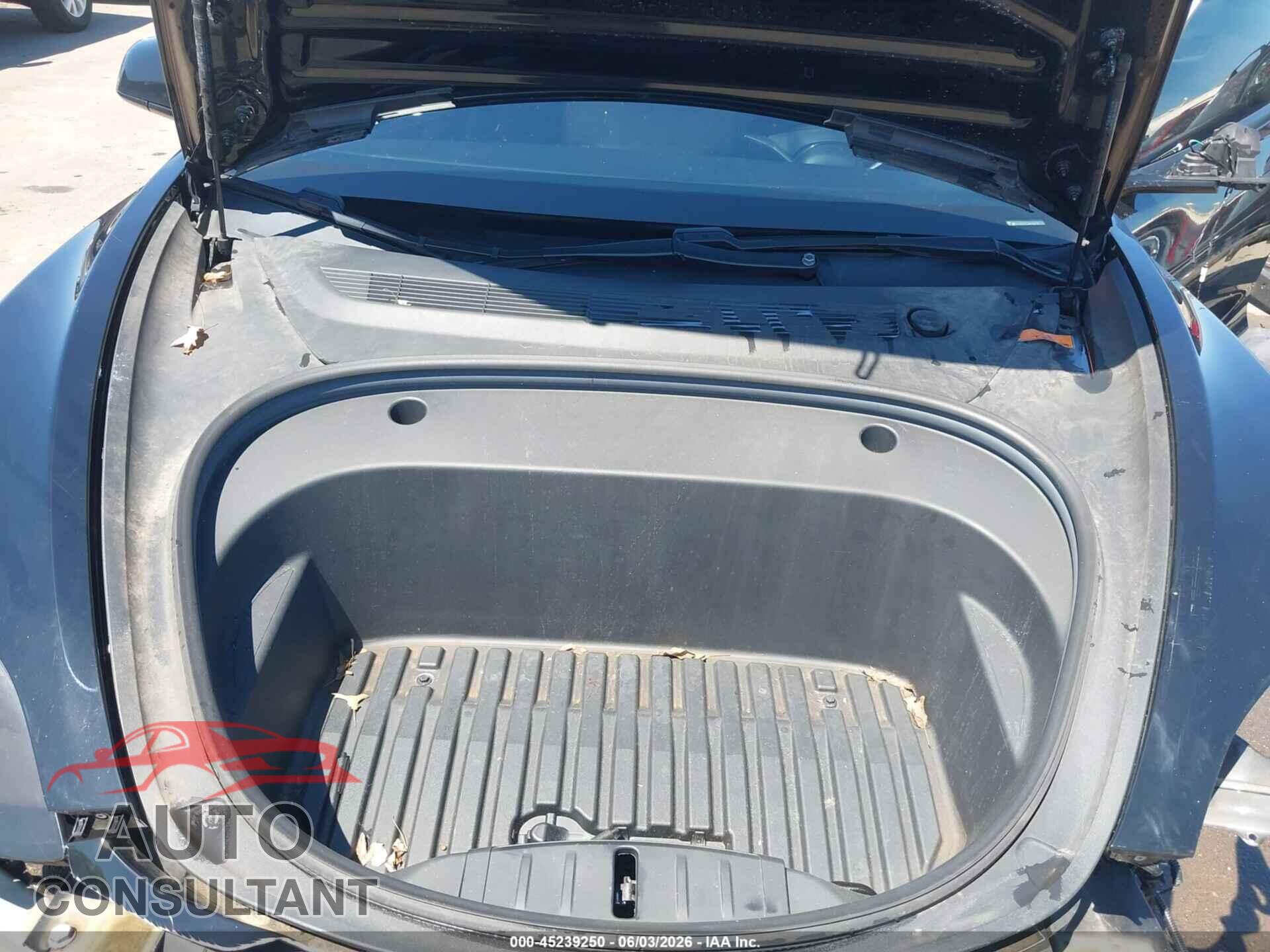 TESLA MODEL 3 2021 - 5YJ3E1EC2MF991779