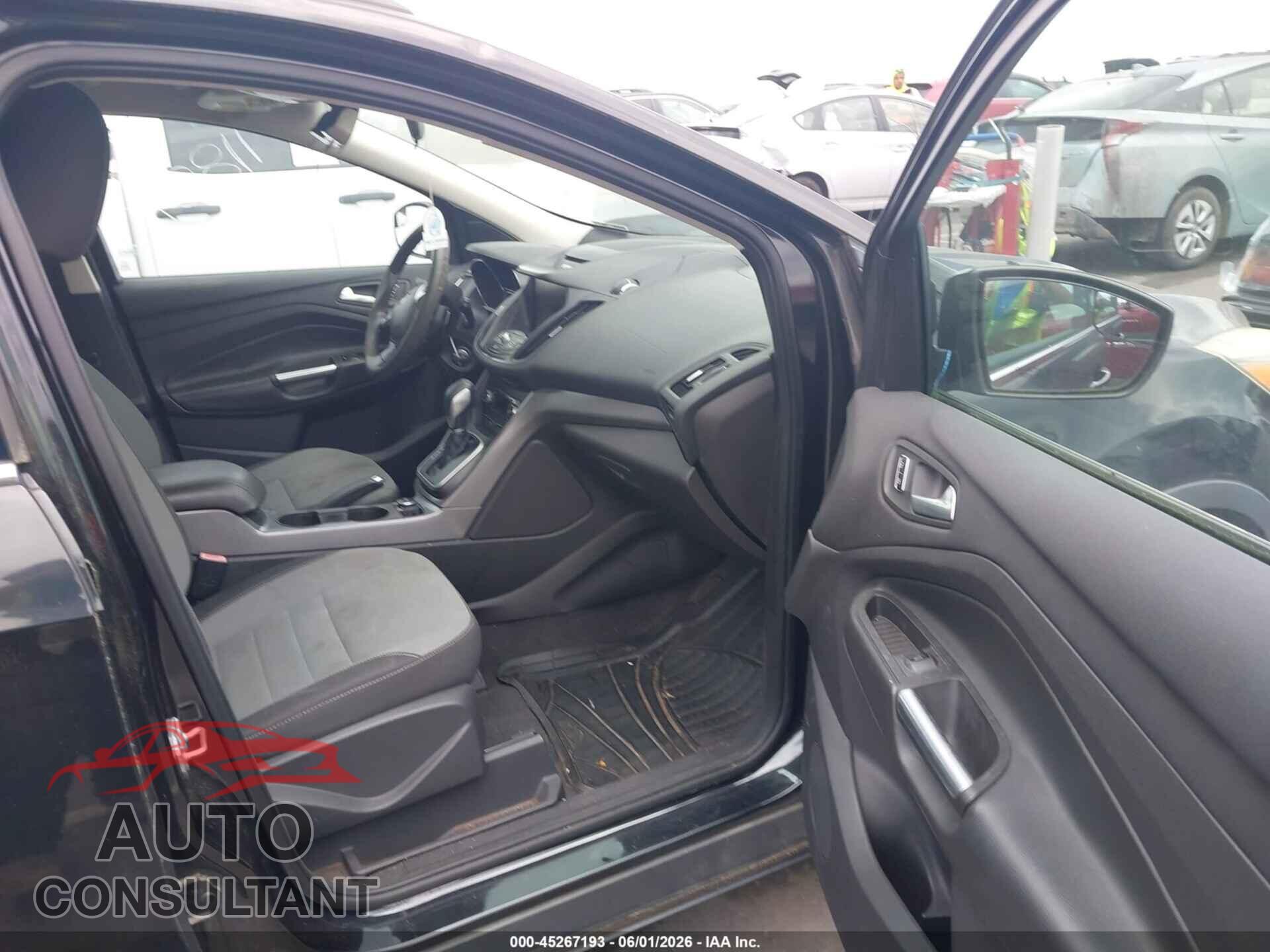 FORD ESCAPE 2013 - 1FMCU9GX5DUD84103