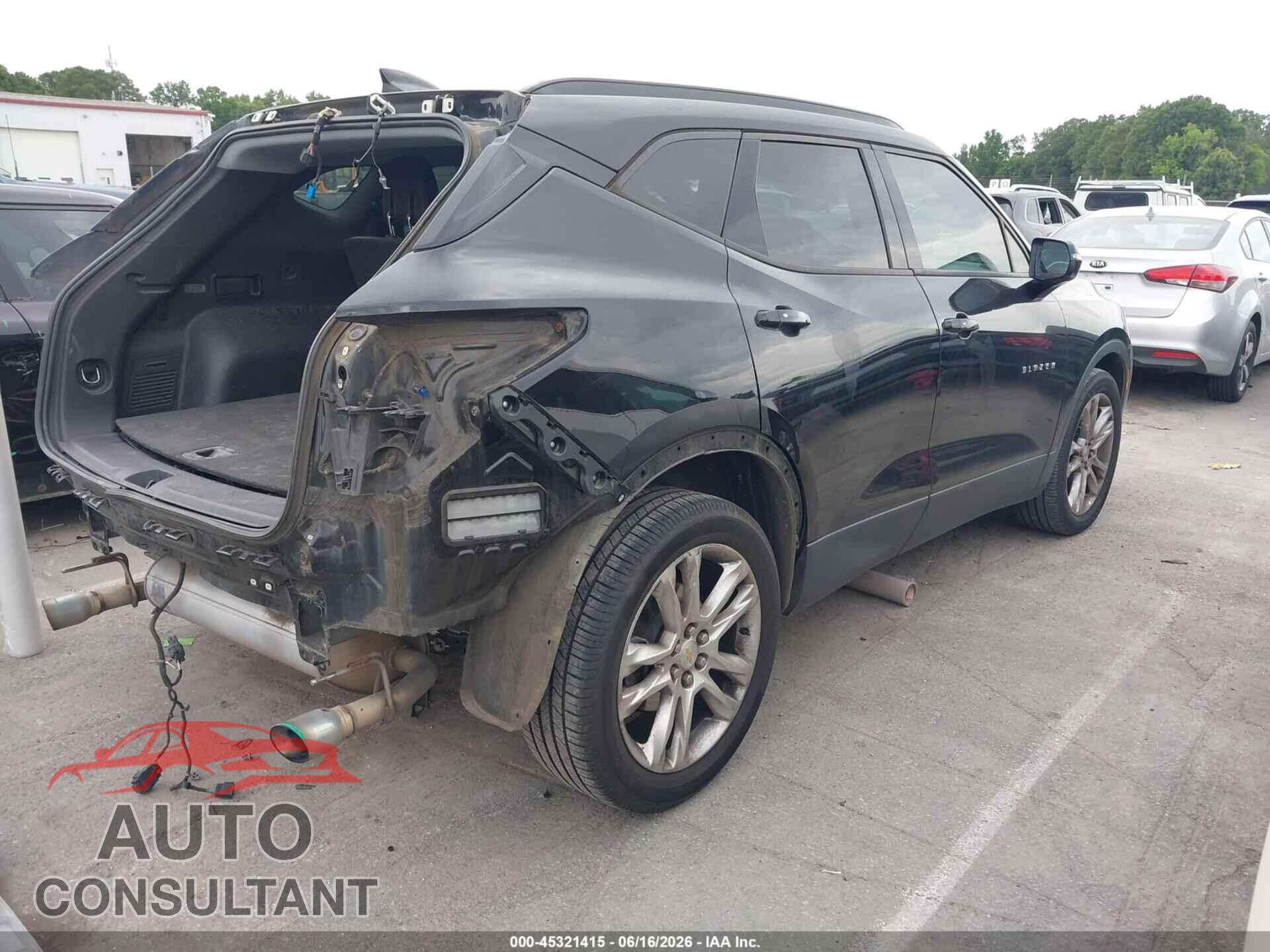 CHEVROLET BLAZER 2020 - 3GNKBDRS4LS554516