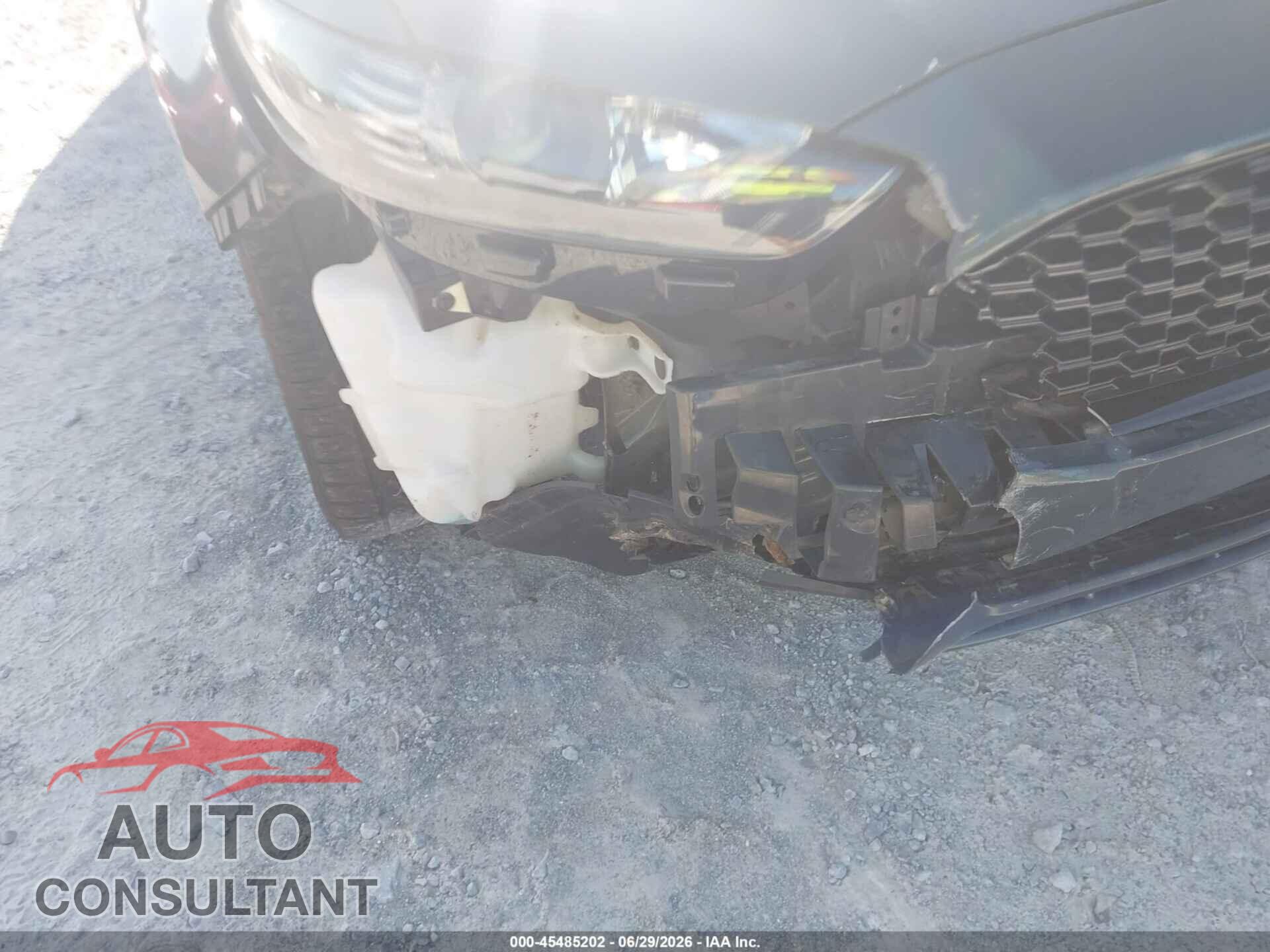 FORD FUSION 2015 - 1FA6P0G74F5111936