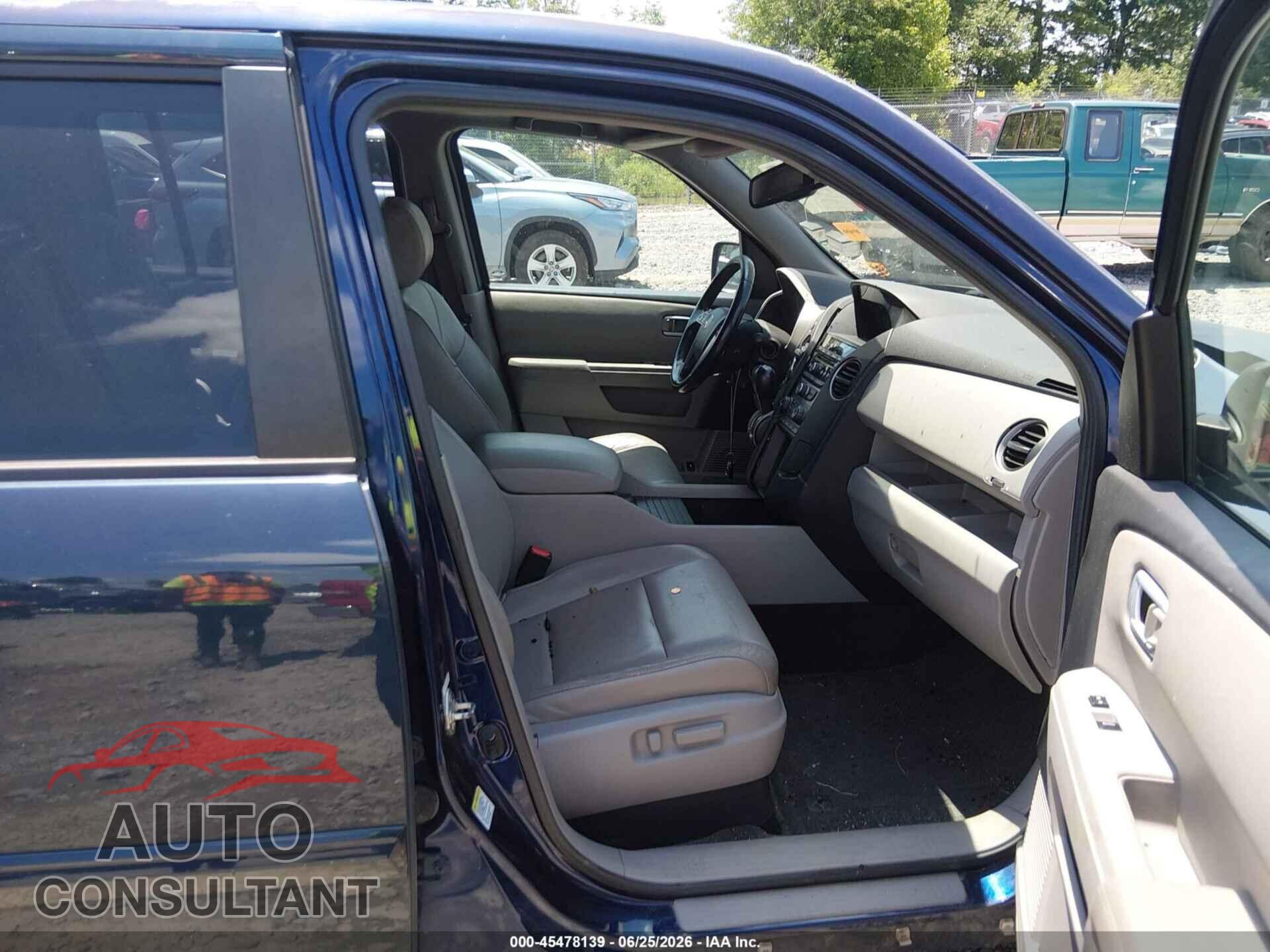 HONDA PILOT 2013 - 5FNYF4H55DB007414