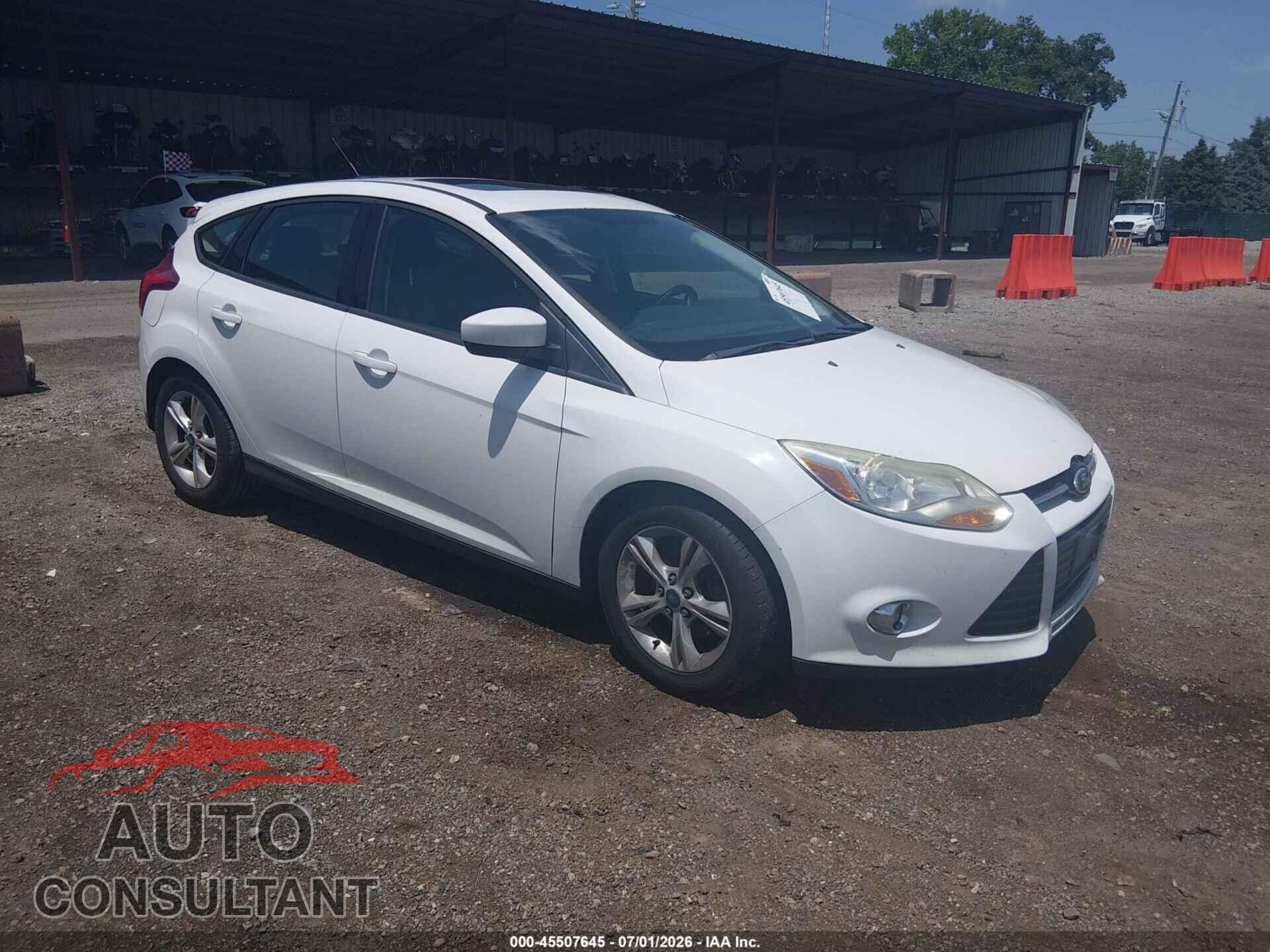 FORD FOCUS 2012 - 1FAHP3K2XCL311068