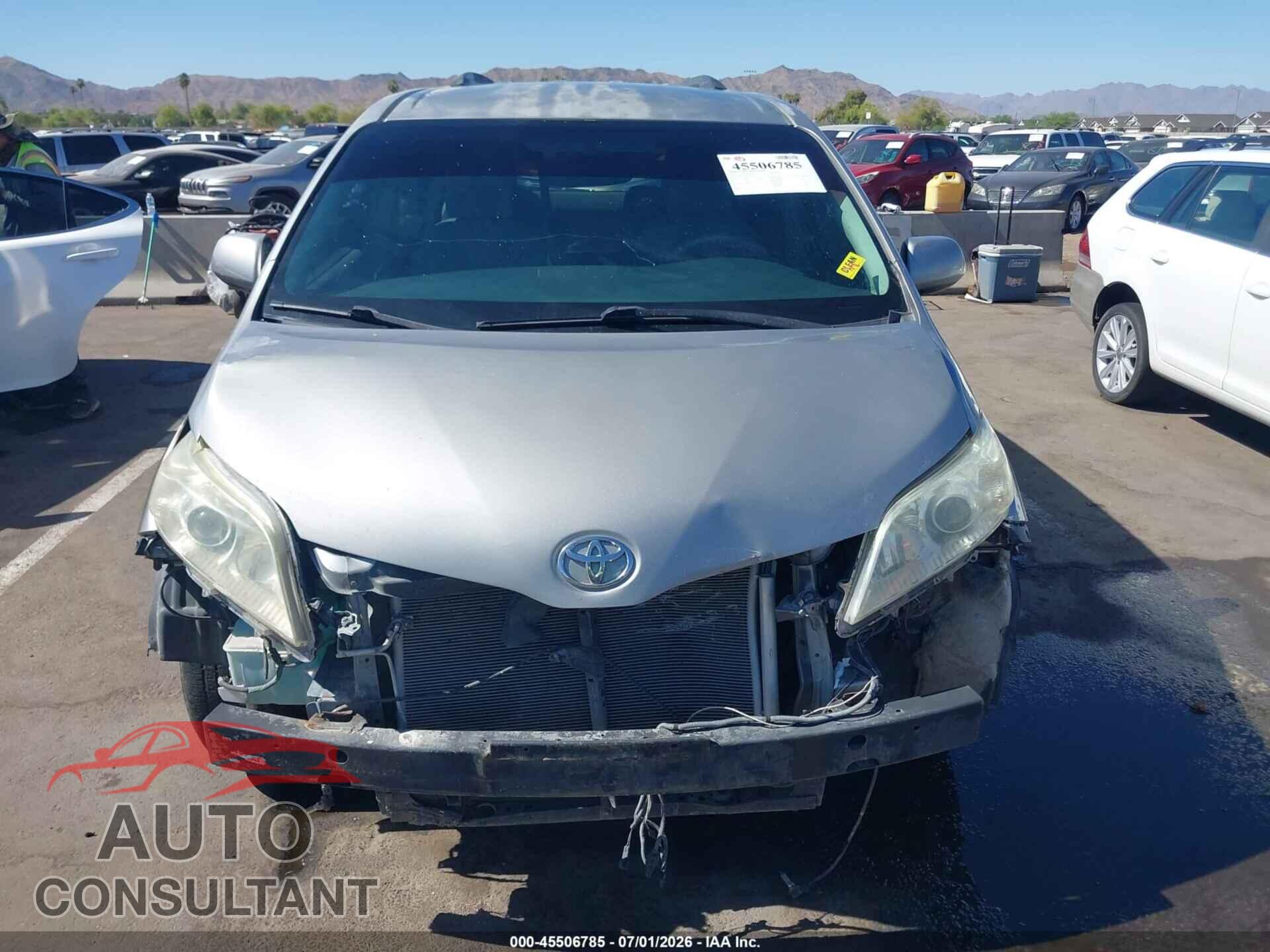 TOYOTA SIENNA 2012 - 5TDKK3DC8CS246353