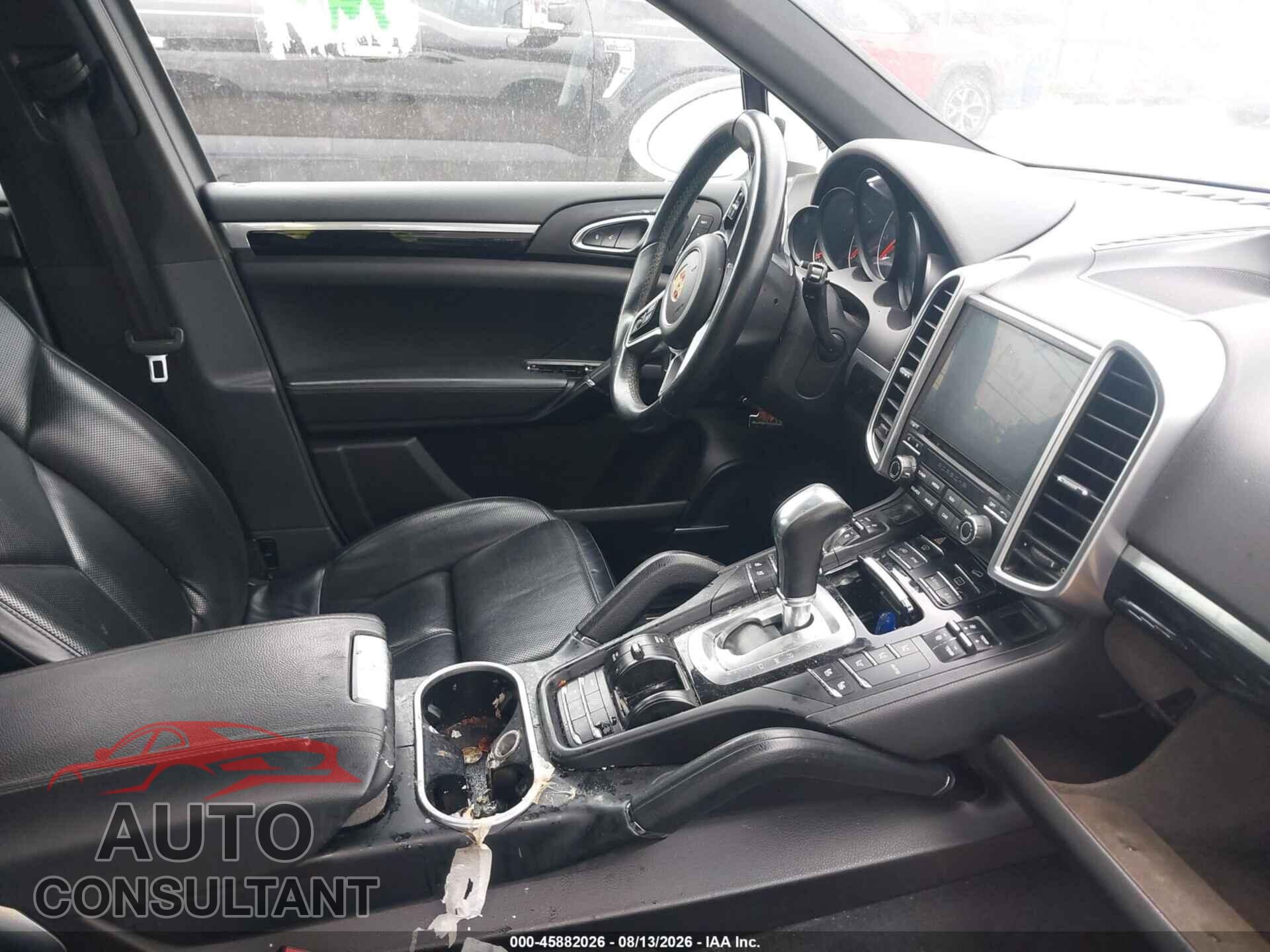 PORSCHE CAYENNE 2017 - WP1AA2A29HKA86887