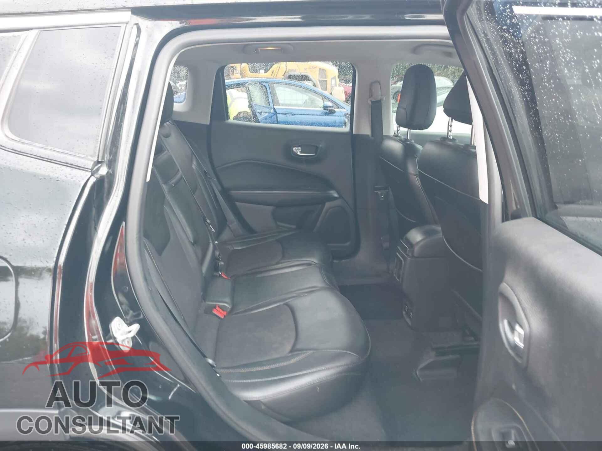JEEP COMPASS 2018 - 3C4NJDBB6JT256656