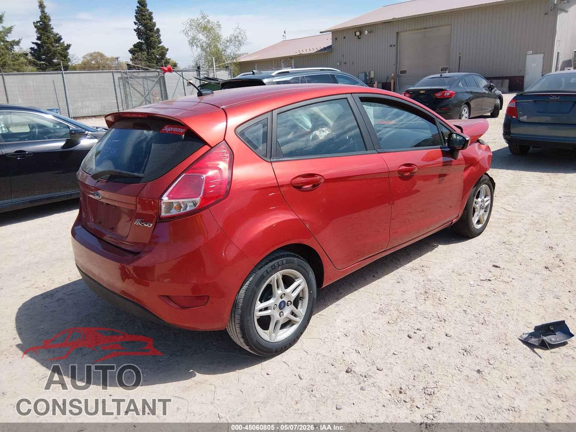 FORD FIESTA 2018 - 3FADP4EJ2JM124507
