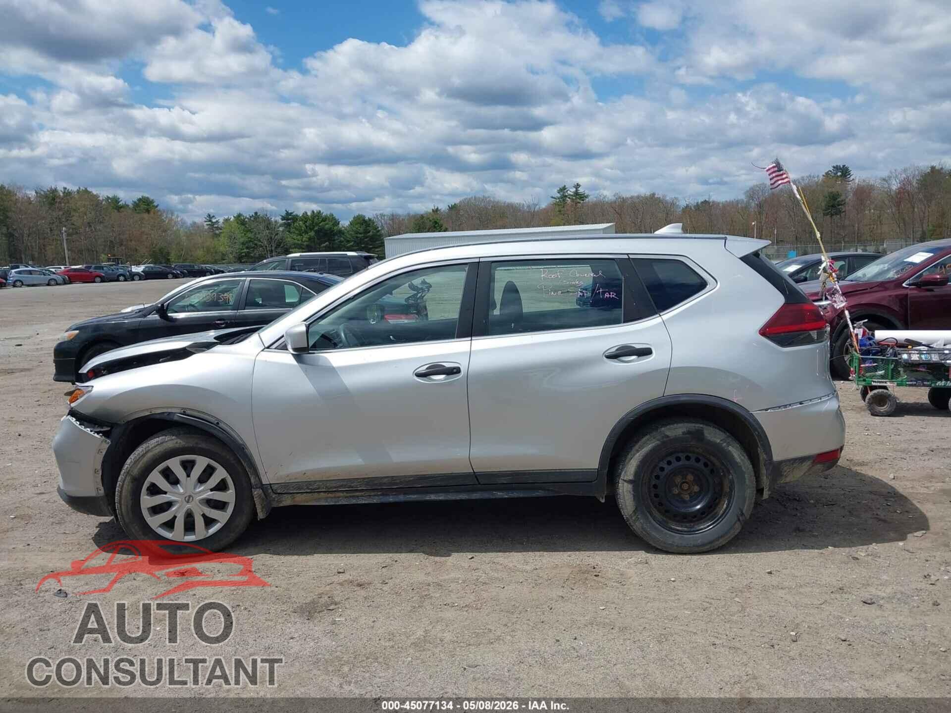 NISSAN ROGUE 2018 - KNMAT2MV4JP586370