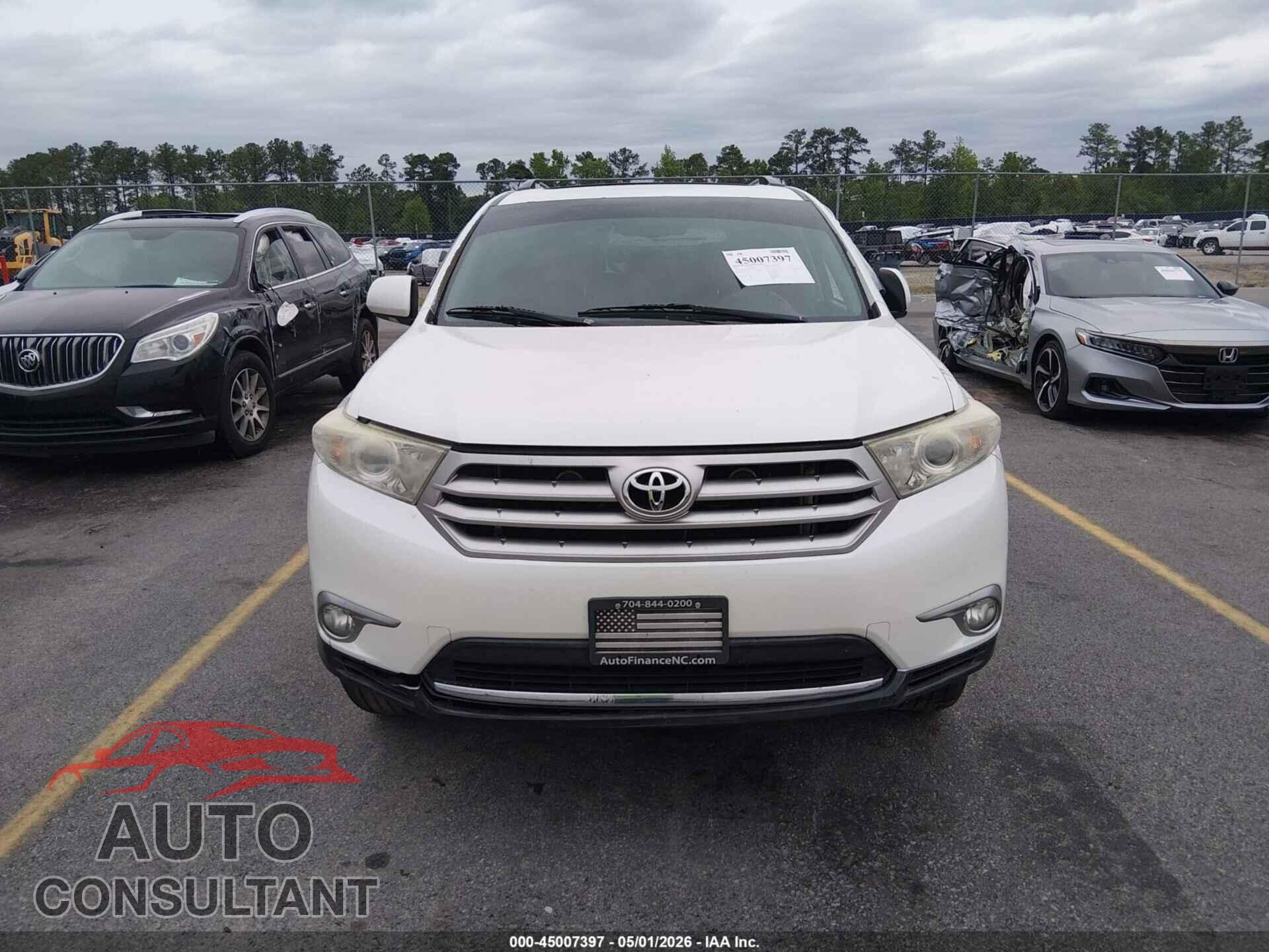 TOYOTA HIGHLANDER 2013 - 5TDYK3EH8DS093012